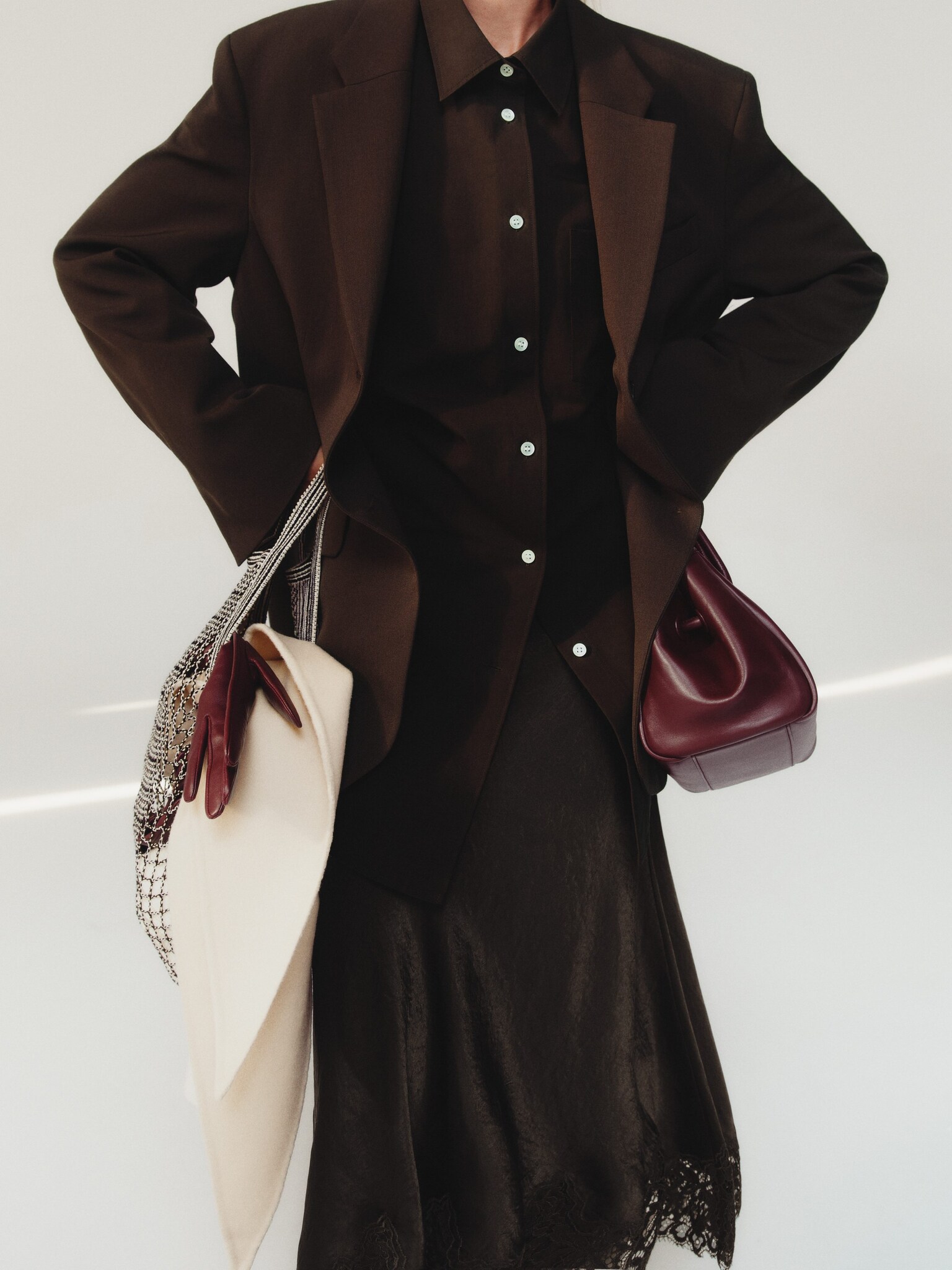 Falda de satén con detalles de encaje - Marrón oscuro/Beige - 3