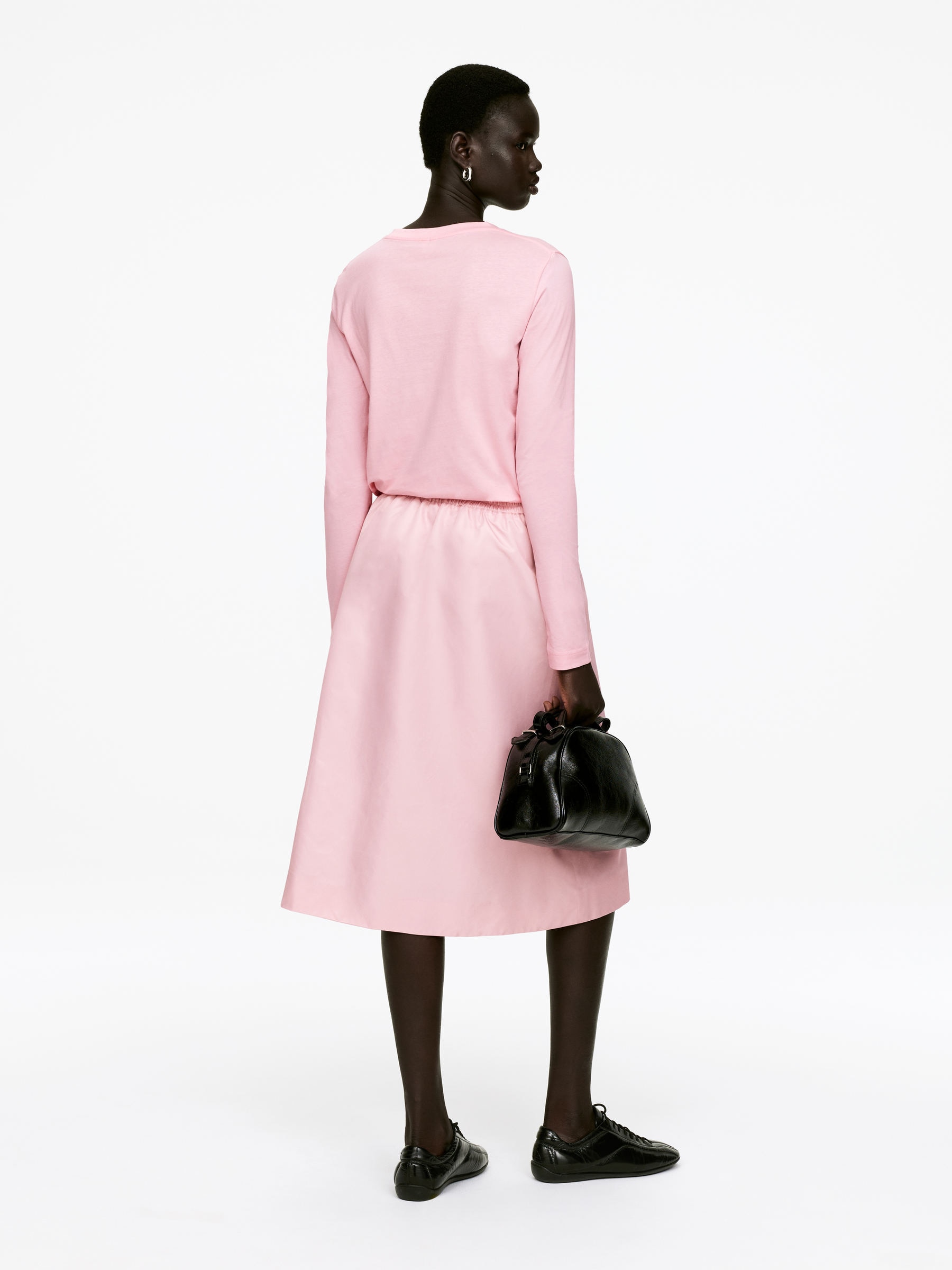 IRIS Signature Long-Sleeve T-Shirt - Pink - Regular fit - Women - StillMedia/Lookbook - 4