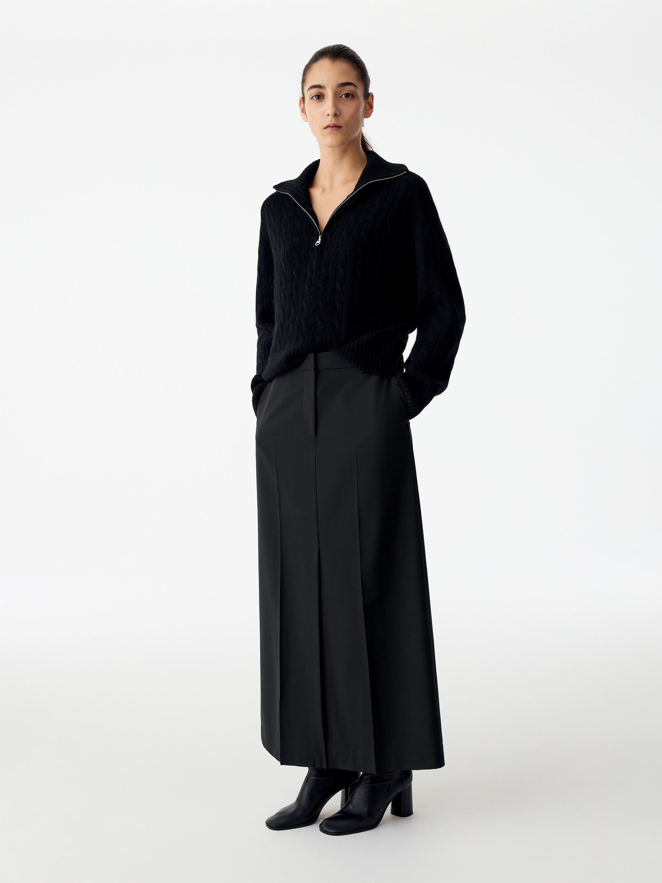 Long Tailored Skirt - Black - Regular fit - women - StillMedia/Lookbook - 9