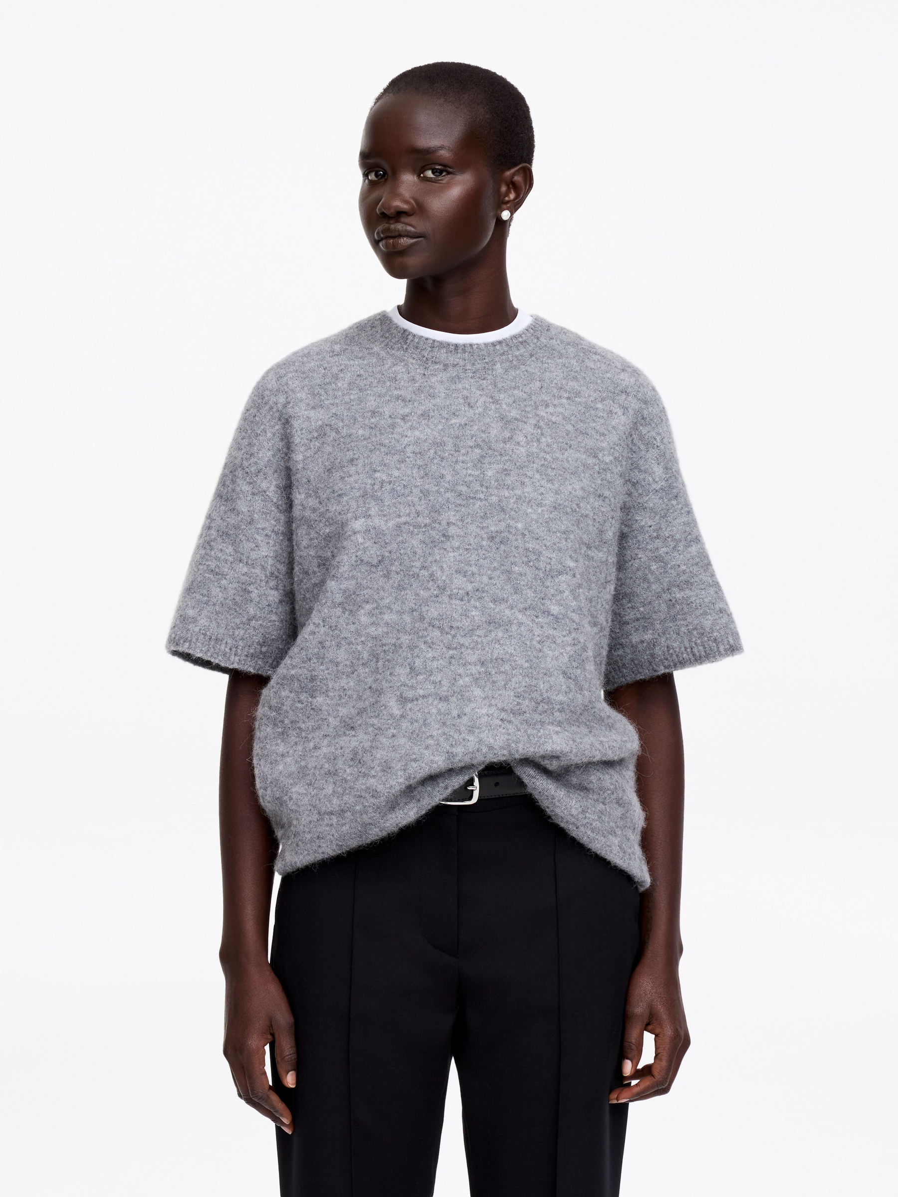 Pearl Stud Earrings - Off White/Gold - Women - StillMedia/Lookbook - 6