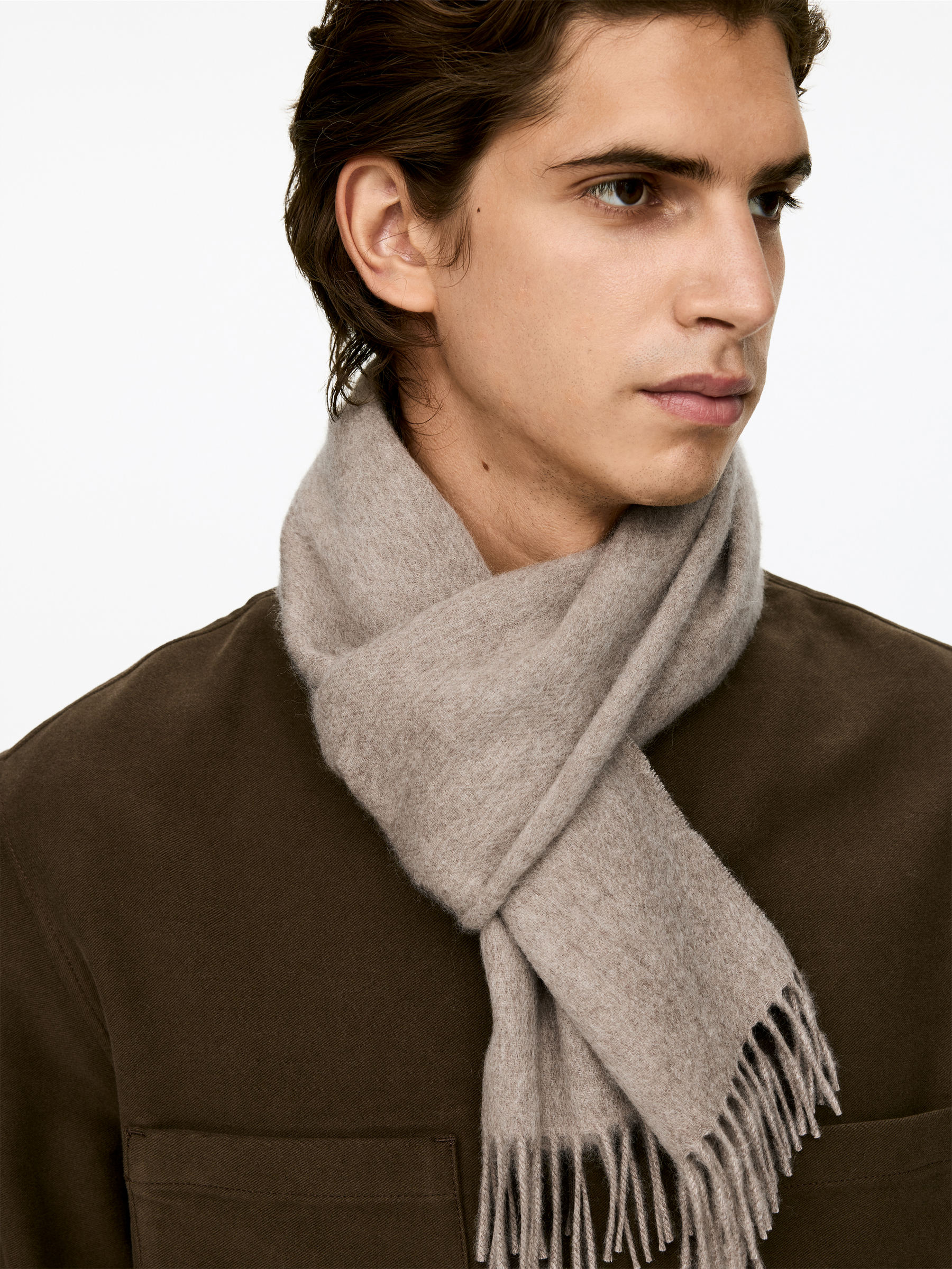 Halsduk i kashmir - Mullvadsgrå - Men - StillMedia/Lookbook - 4