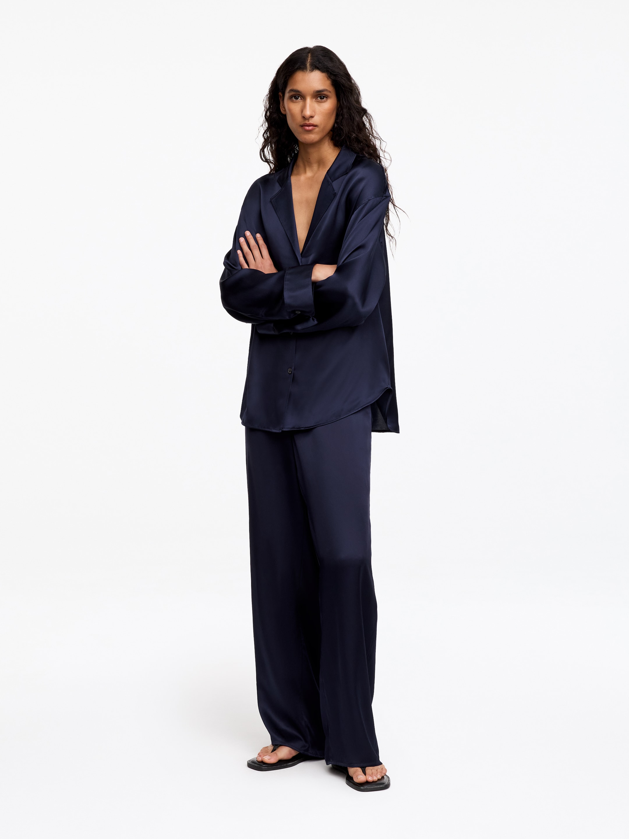 Chemise en satin de soie - Bleu foncé - Regular fit - Femme - StillMedia/Lookbook - 6