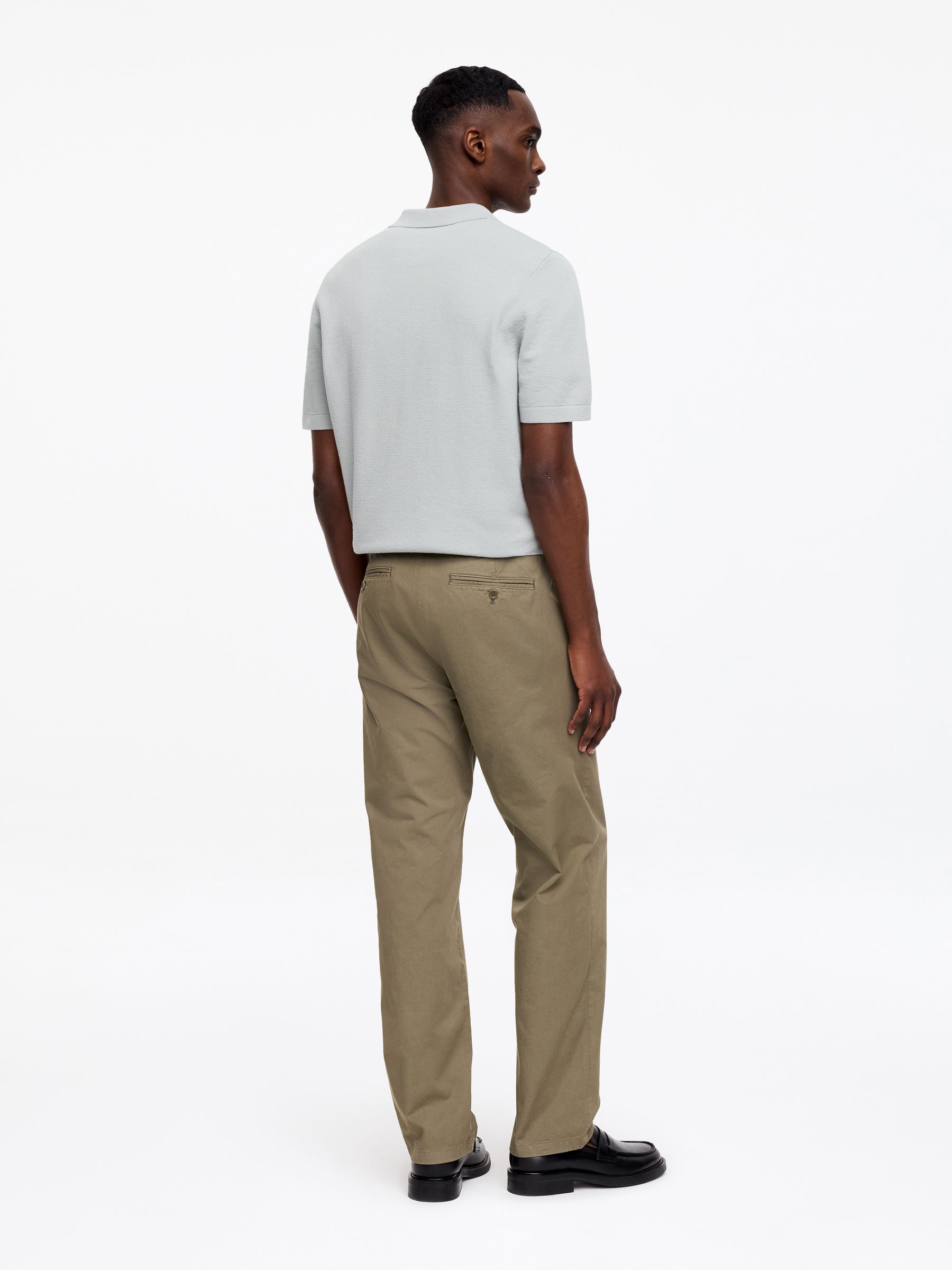 Straight Cotton Chinos - Khaki Green - Regular fit - Men - StillMedia/Lookbook - 3