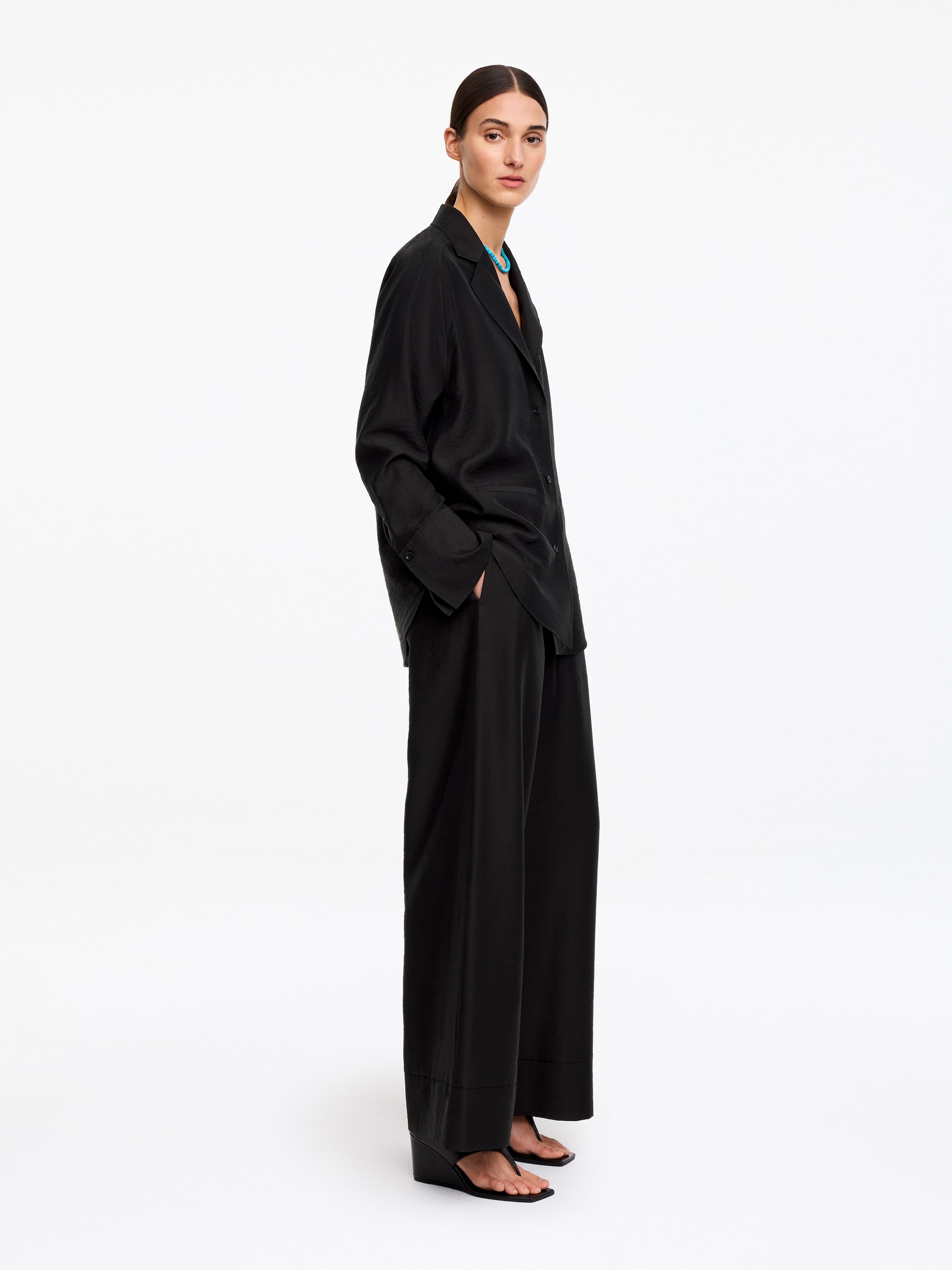 Blazer camisero sastre - Negro - Corte relajado - Women - StillMedia/Lookbook - 5