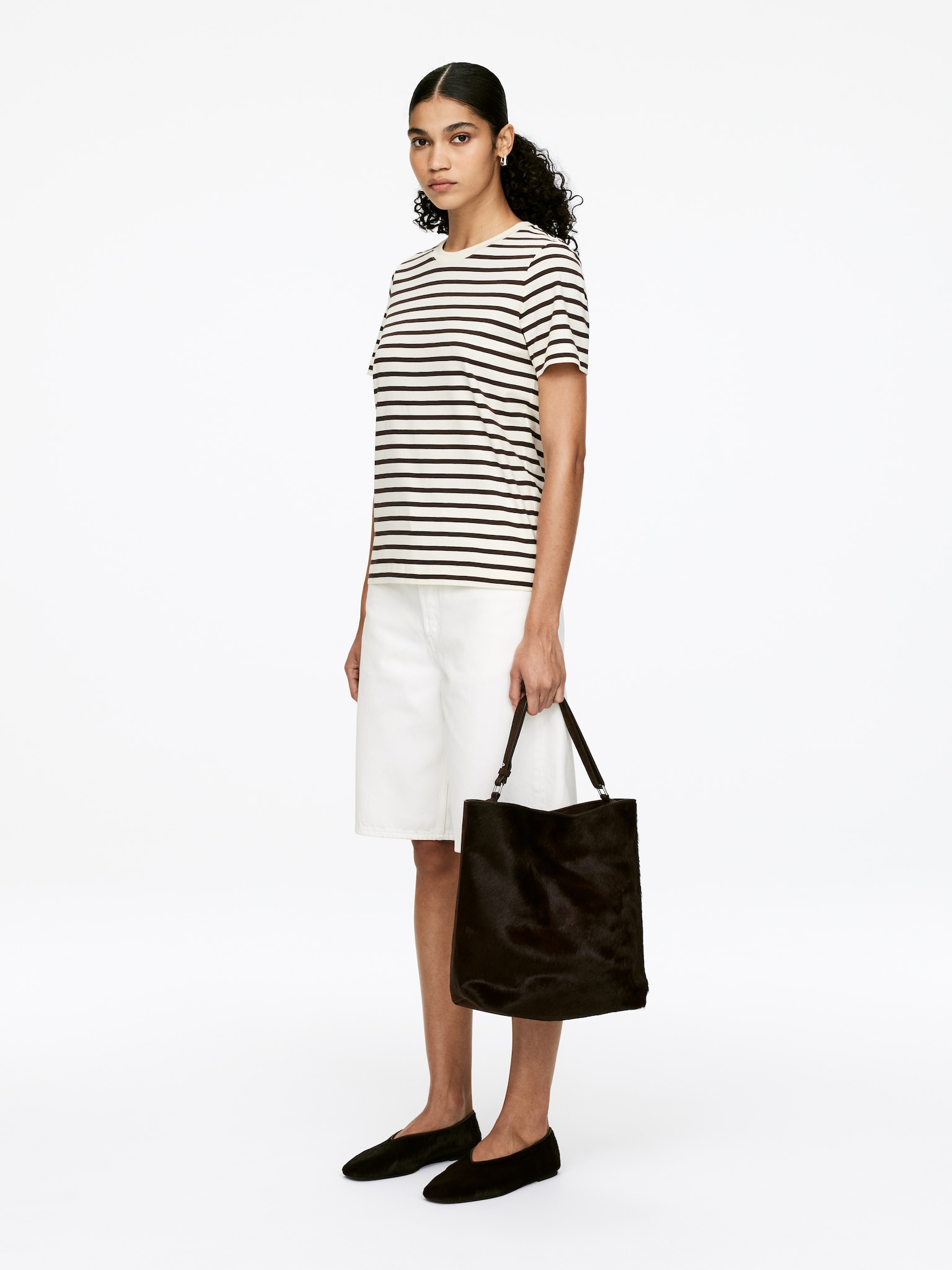 LILY Signature T-Shirt - Brown/Off White/Burgundy/White/Red/White/Black/White/Dark Blue/Grey Melange/Dark Blue - 3