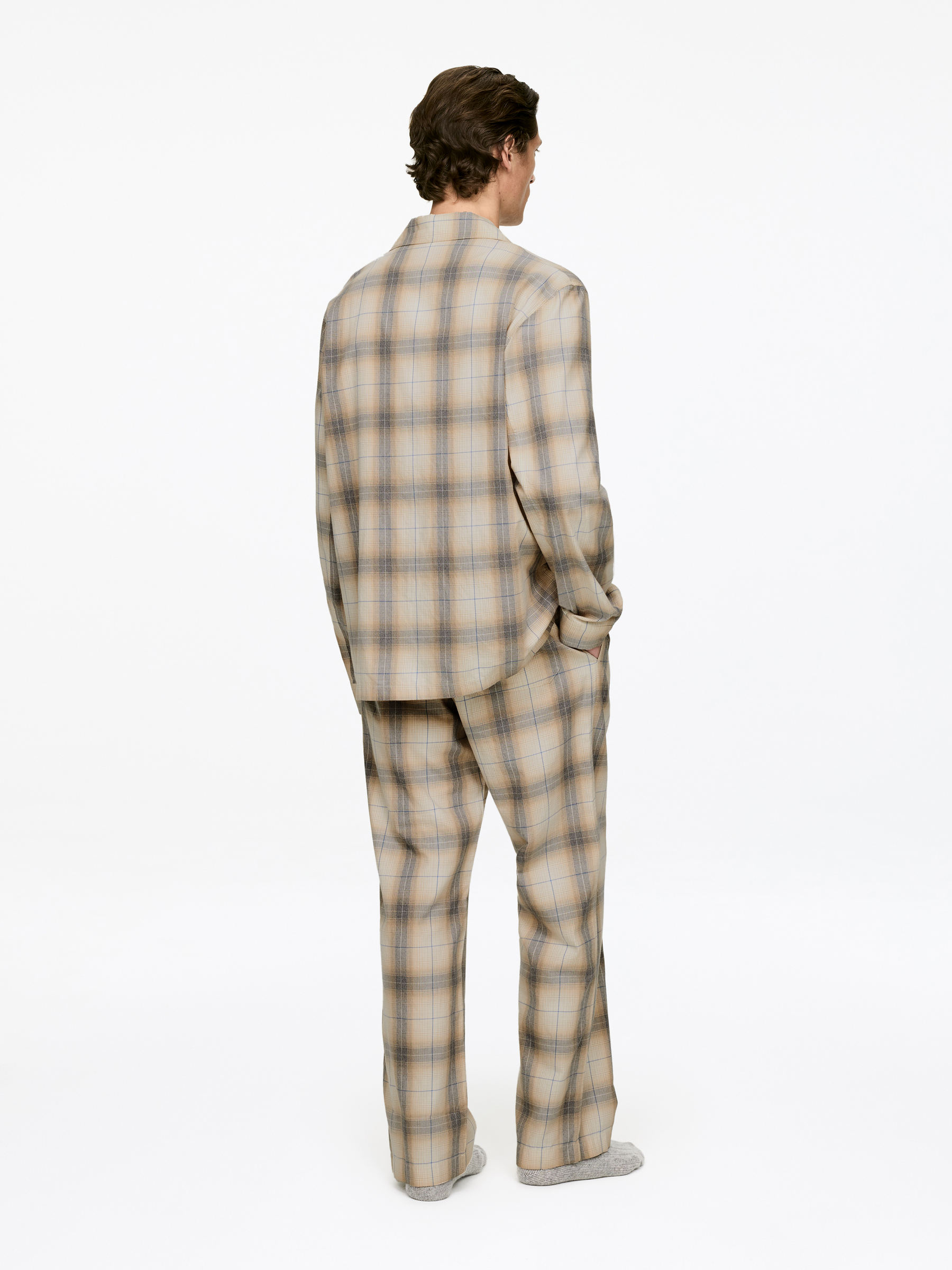 Camisa de pijama de franela - Beige/cuadros - Corte holgado - Men - StillMedia/Lookbook - 3