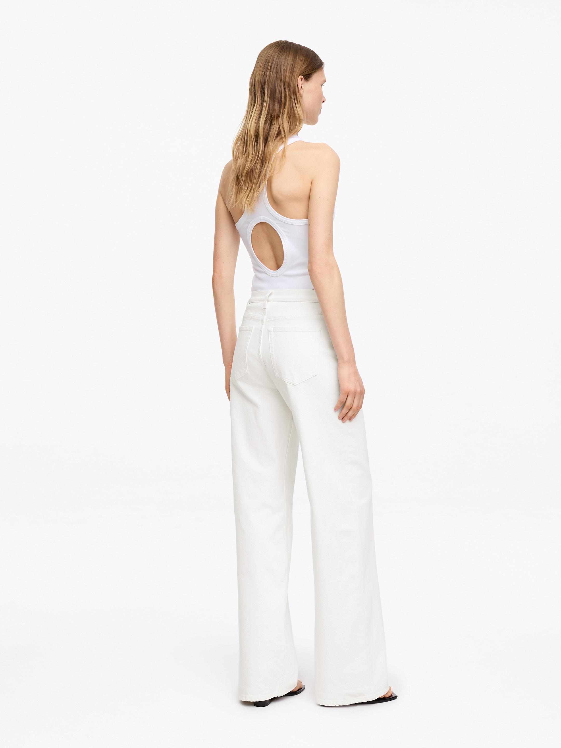 LUPINE Flared Jeans - White - Regular fit - Women - StillMedia/Lookbook - 6
