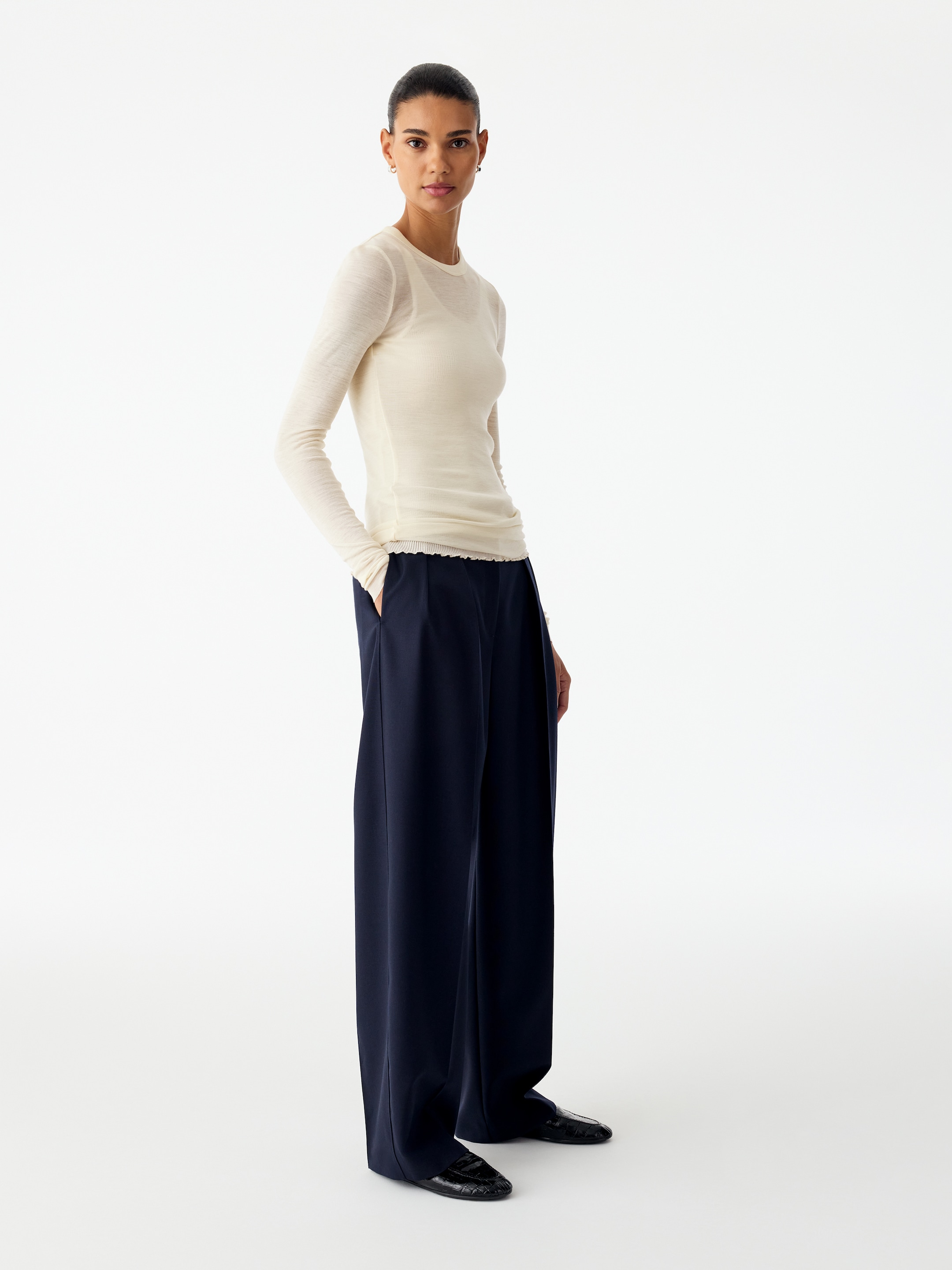 Langärmliges Oberteil aus Merinowolle - Cremeweiß - Slim Fit - women - StillMedia/Lookbook - 4