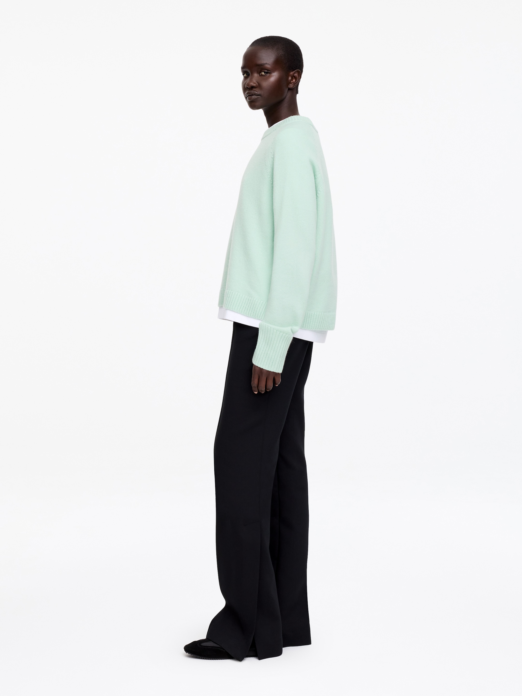 Pure Cashmere Jumper - Light Turquoise - Regular fit - Women - StillMedia/Lookbook - 5