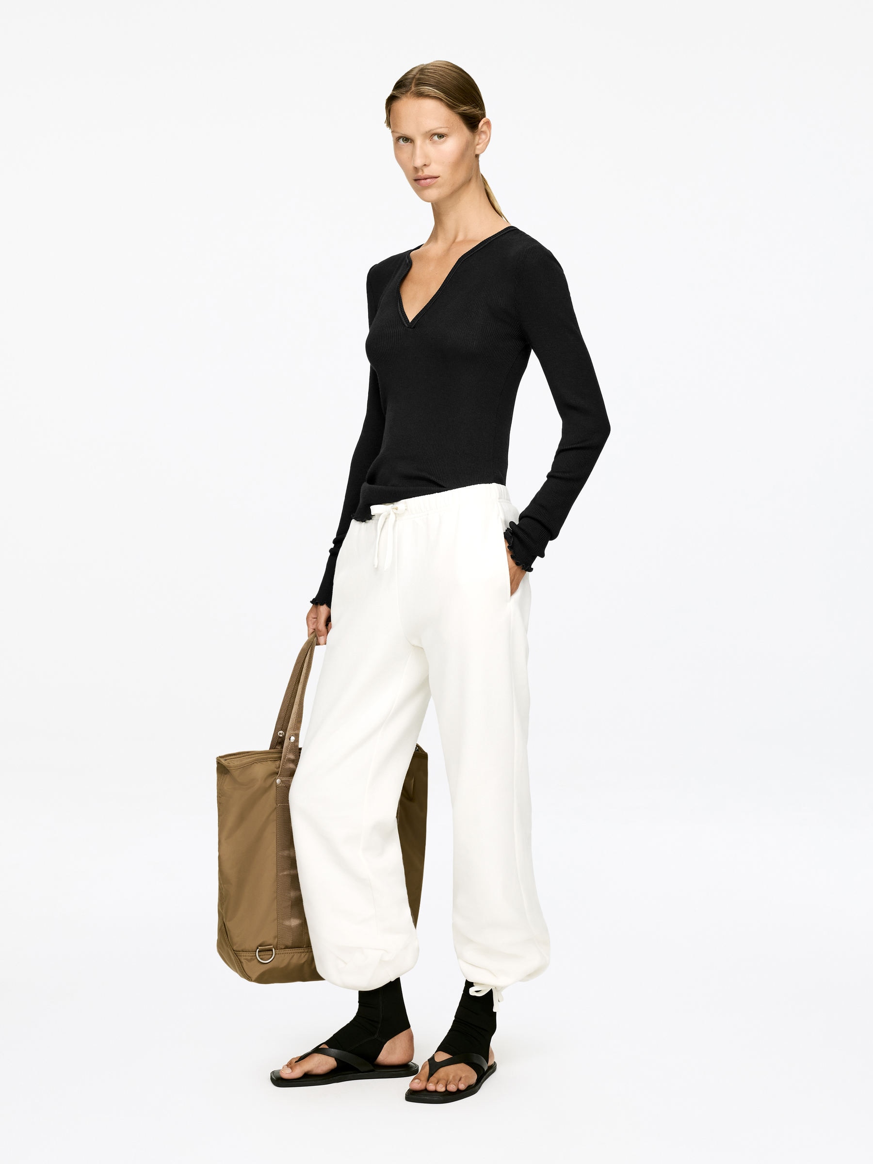 Wool-Silk Rib Top - Black - Regular fit - Women - StillMedia/Lookbook - 5