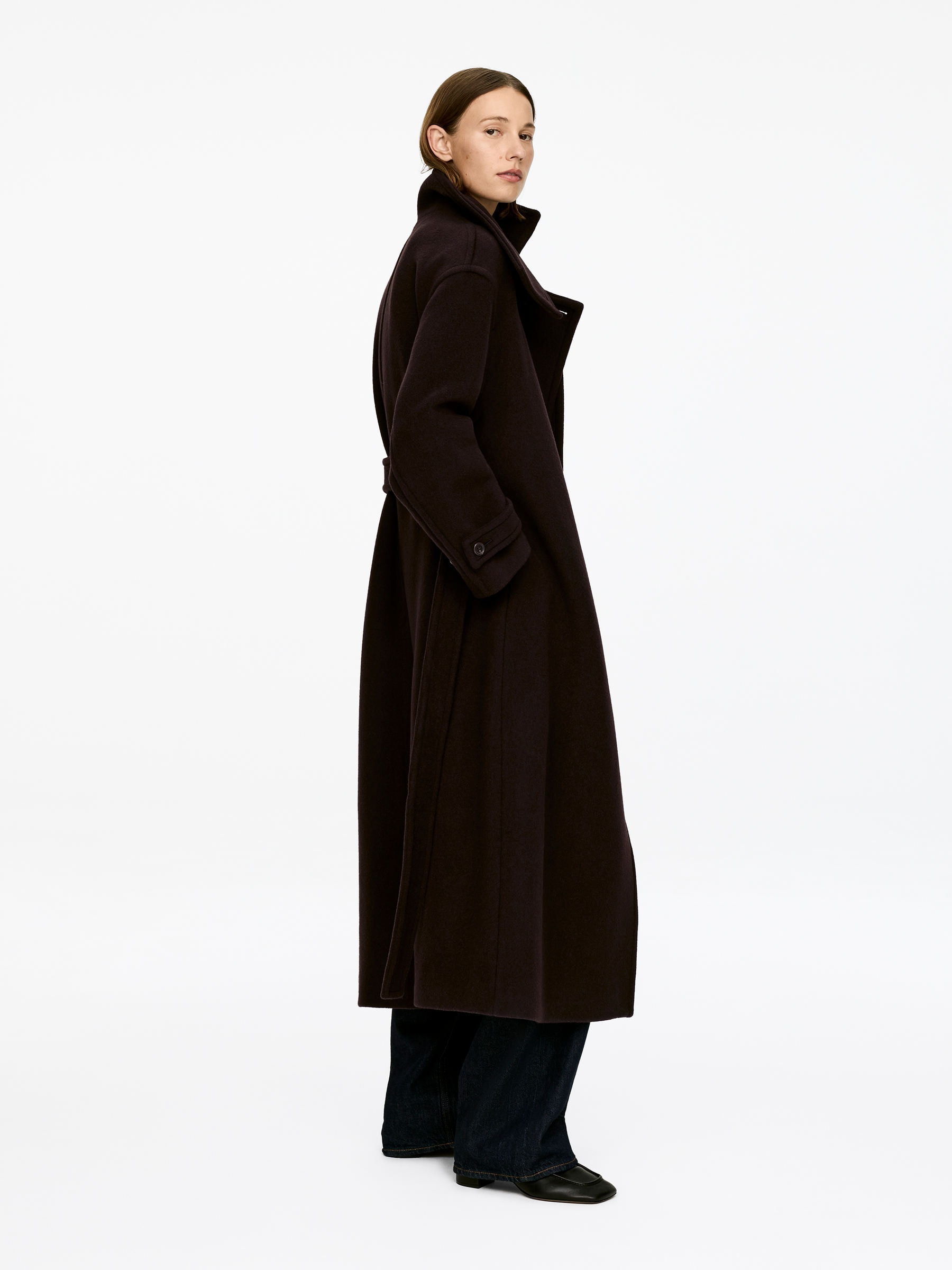 Oversize-Mantel aus Wollmischung - Dunkelbraun - Oversize - Damen - StillMedia/Lookbook - 6