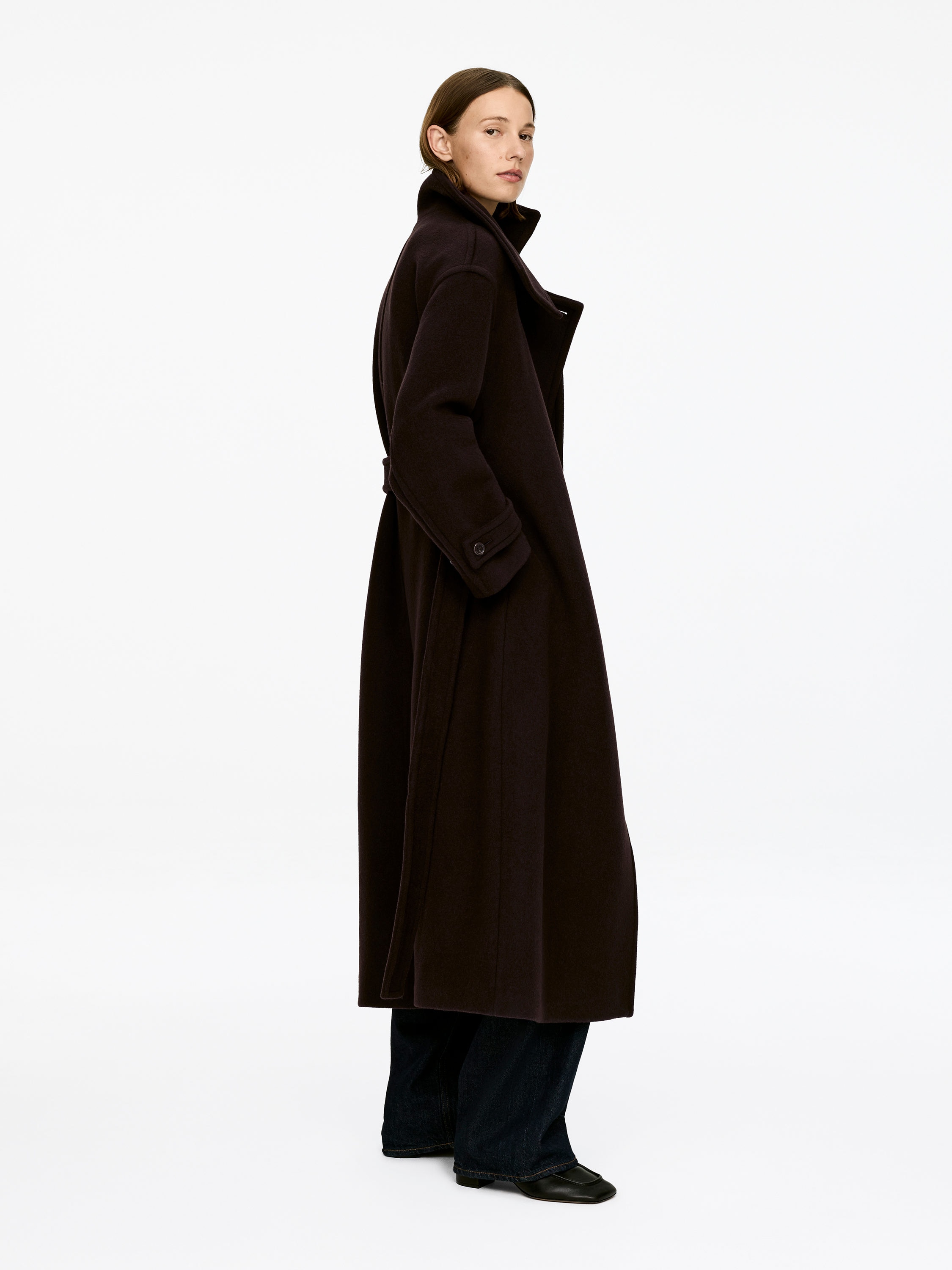 Oversized Wool-Blend Coat - Dark Brown - Oversized - Women - StillMedia/Lookbook - 6