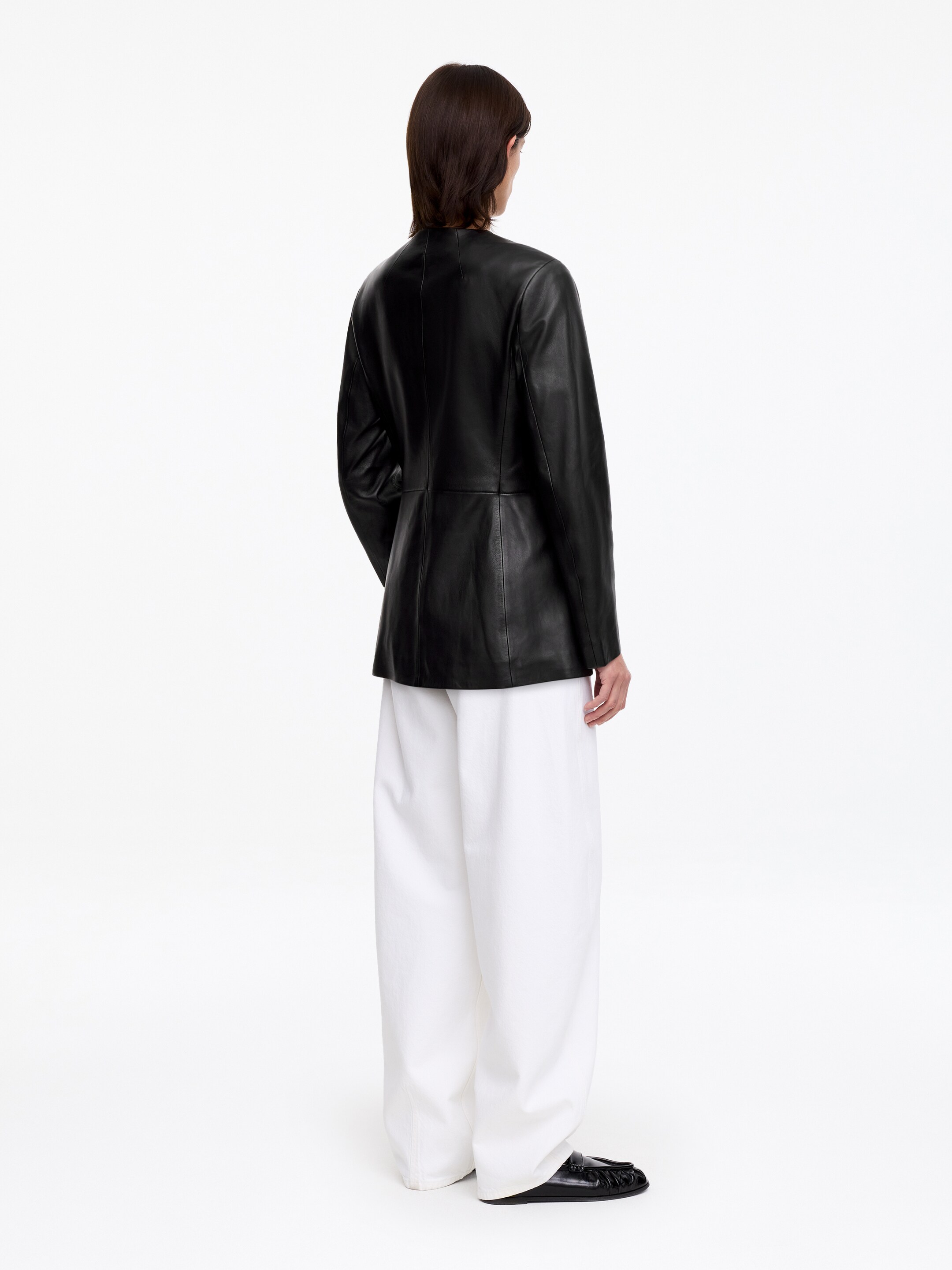 Collarless Leather Blazer - Black - Slim fit - Women - StillMedia/Lookbook - 11
