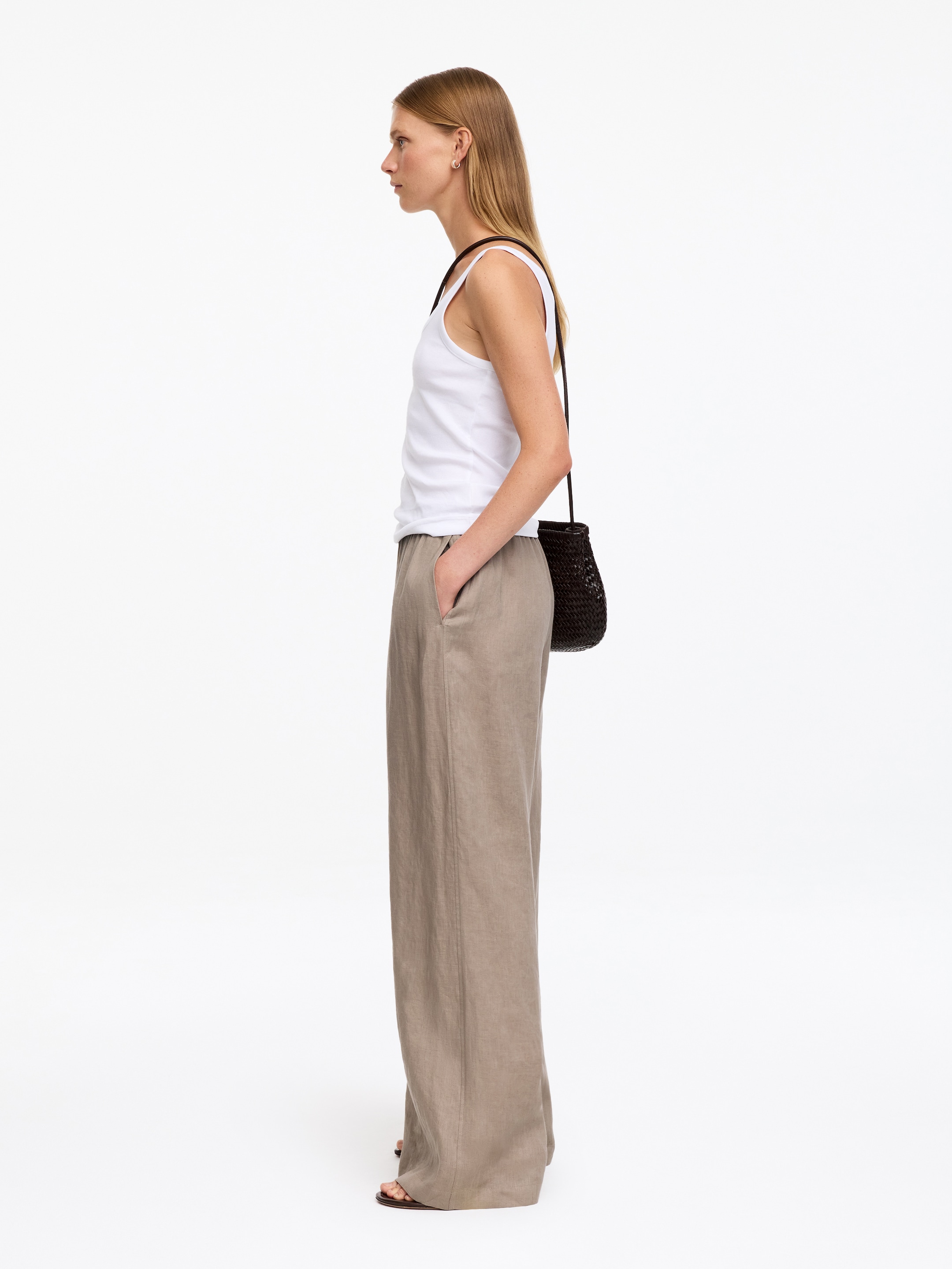 Pantalones de lino anchos - Beige - Corte holgado - women - StillMedia/Lookbook - 4