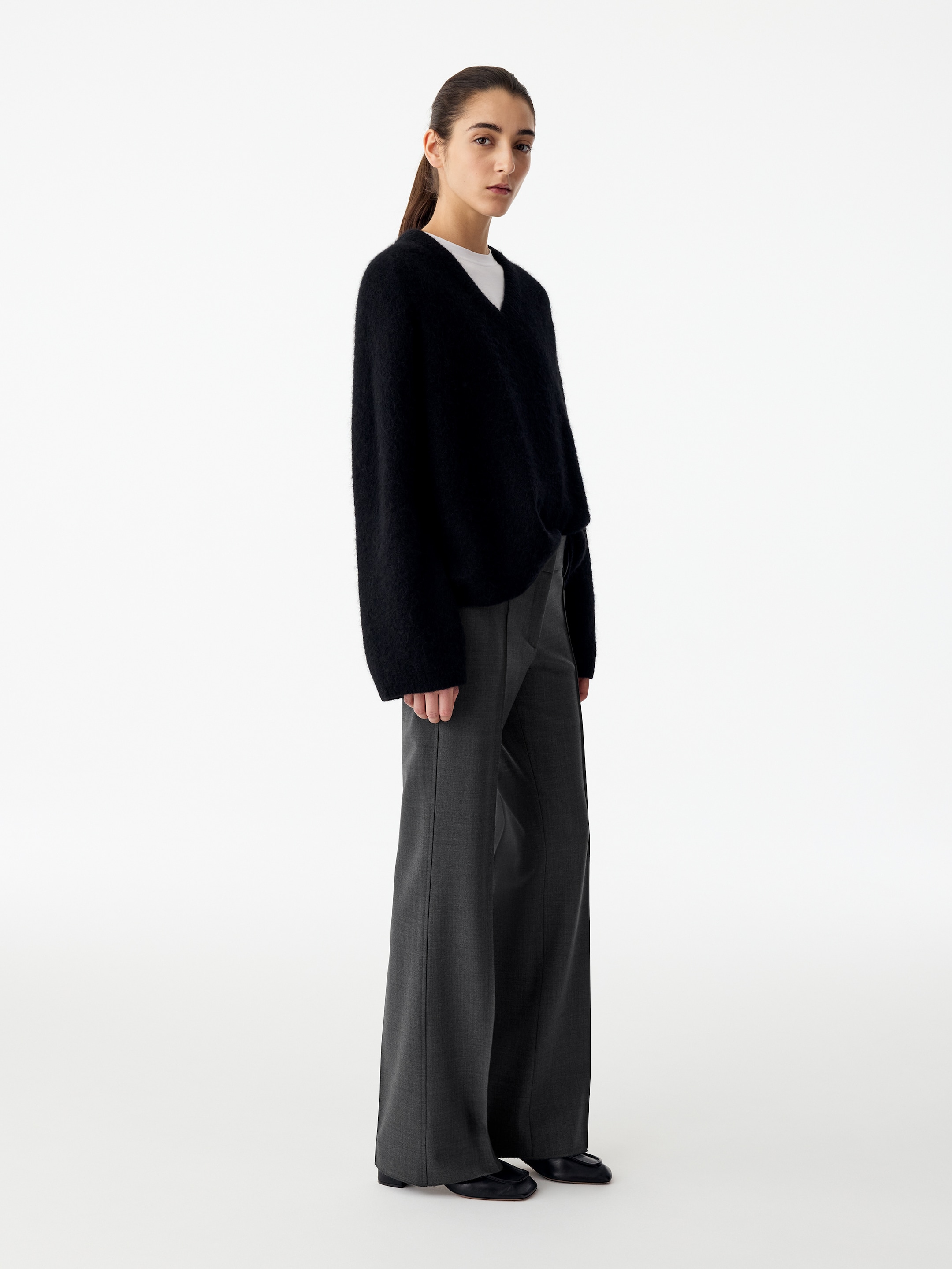 Rozszerzane eleganckie spodnie - Ciemnoszary - Wąski fason - women - StillMedia/Lookbook - 6