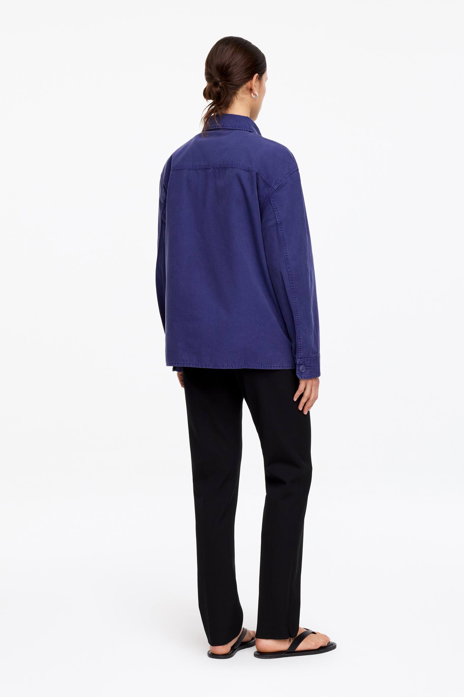 Overshirt con bottoni con nodo - 6