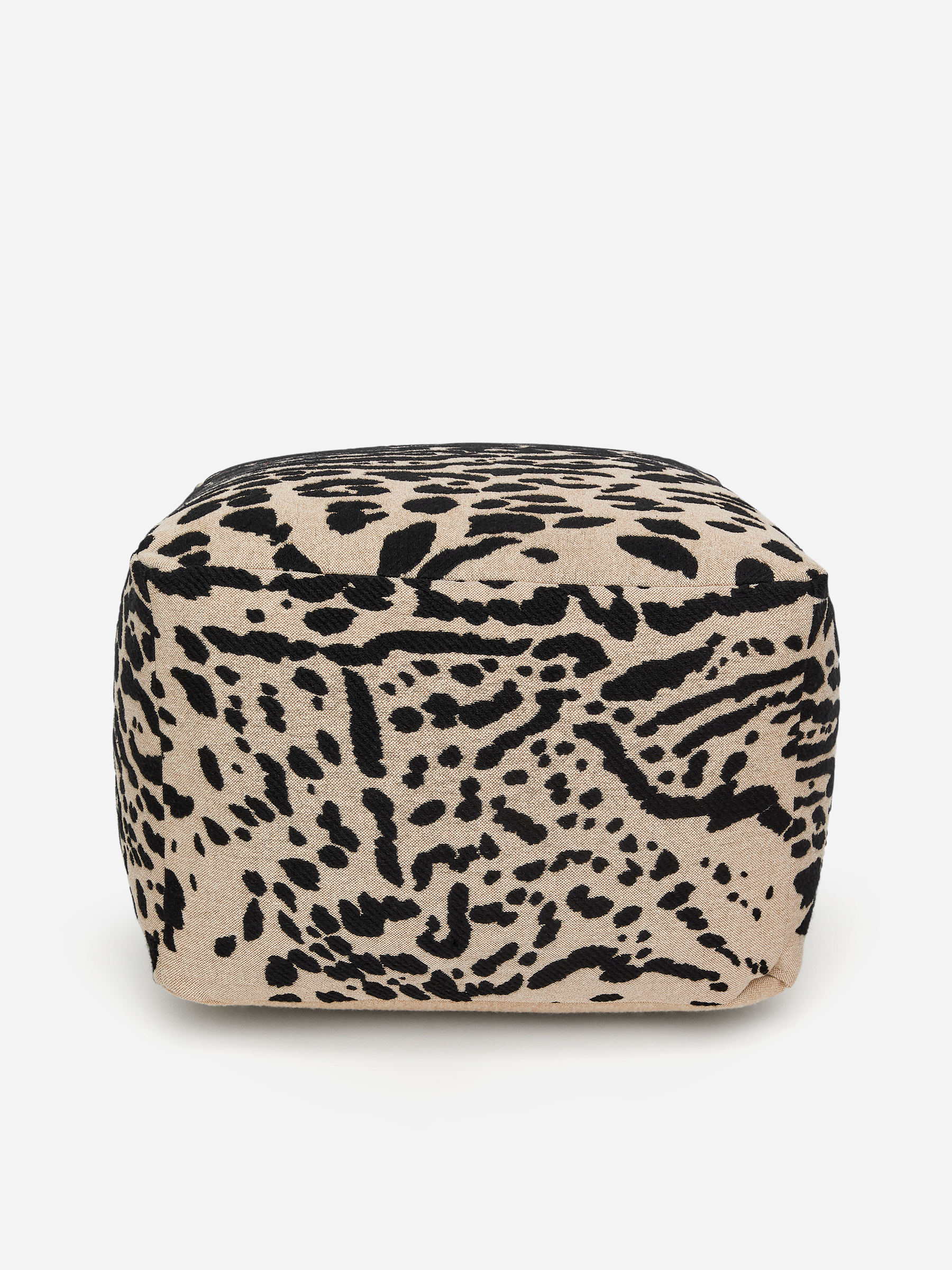 Cotton-Wool Pouffe - Beige/Black - Homeware - StillMedia/DescriptiveStillLife - 2