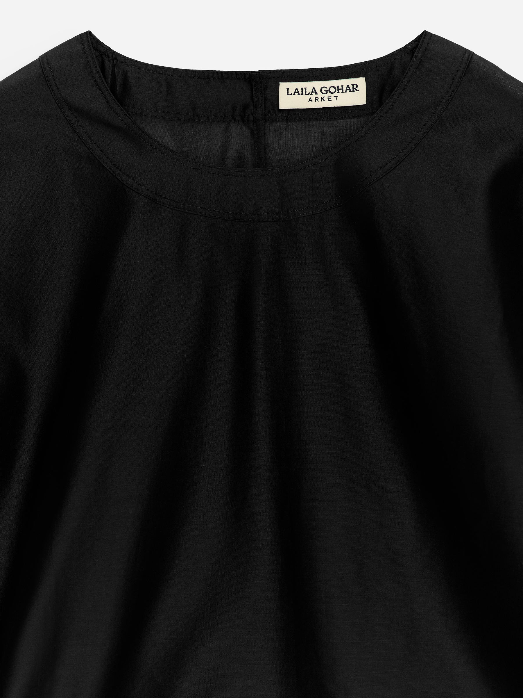 ARKET and Laila Gohar Tie-Back Top - Dark Navy - Regular fit - Women - StillMedia/DescriptiveDetail - 1