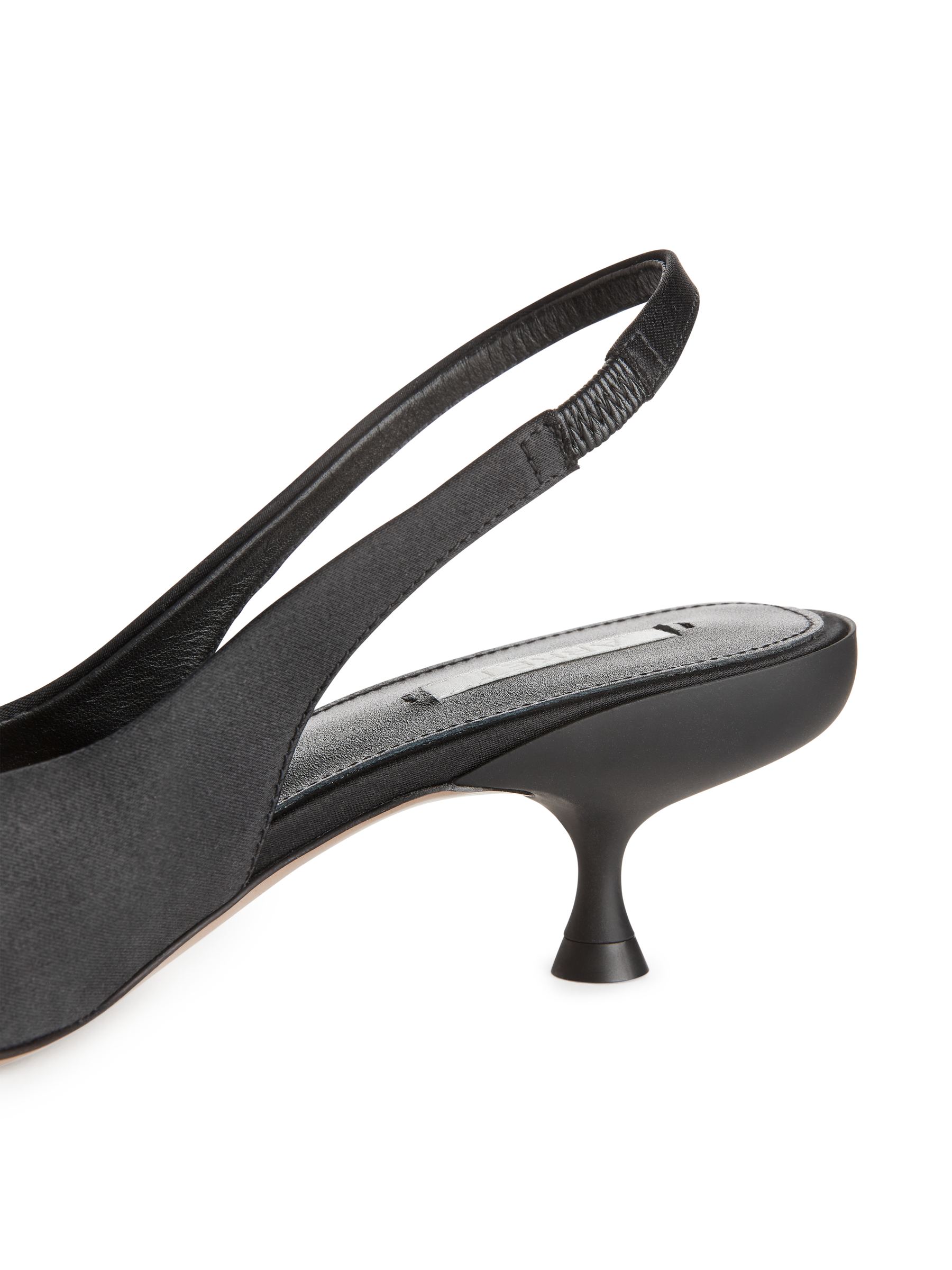 Slingback Satin Pumps - Black - Women - StillMedia/DescriptiveDetail - 1