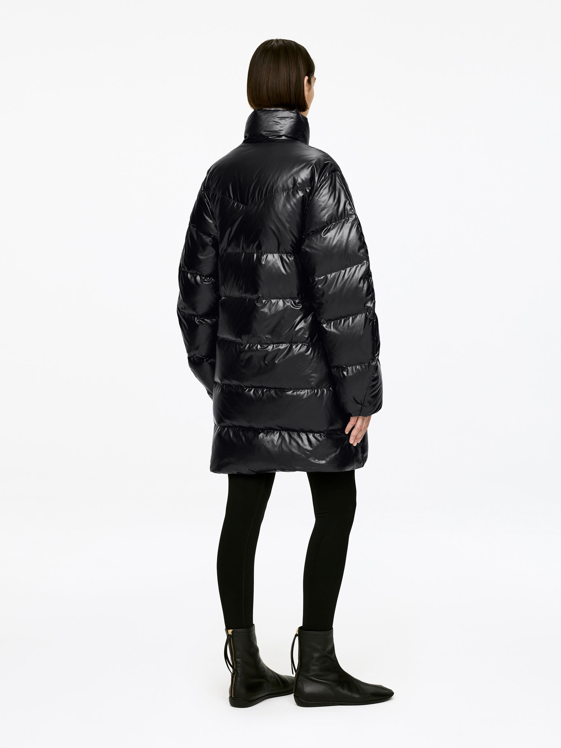 Upcycled Down Long Coat - Black - Slim fit - Women - StillMedia/Lookbook - 3