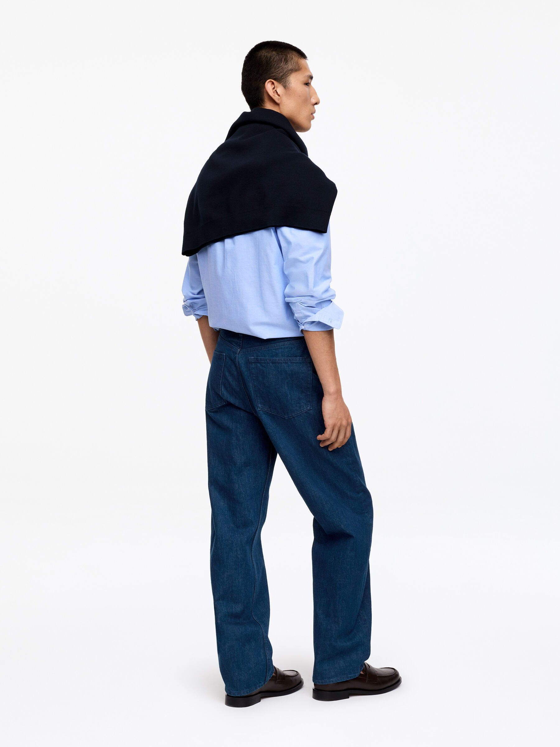 CREEK Relaxed Barrel Jeans - Dark Blue - Relaxed fit - Men - StillMedia/Lookbook - 6