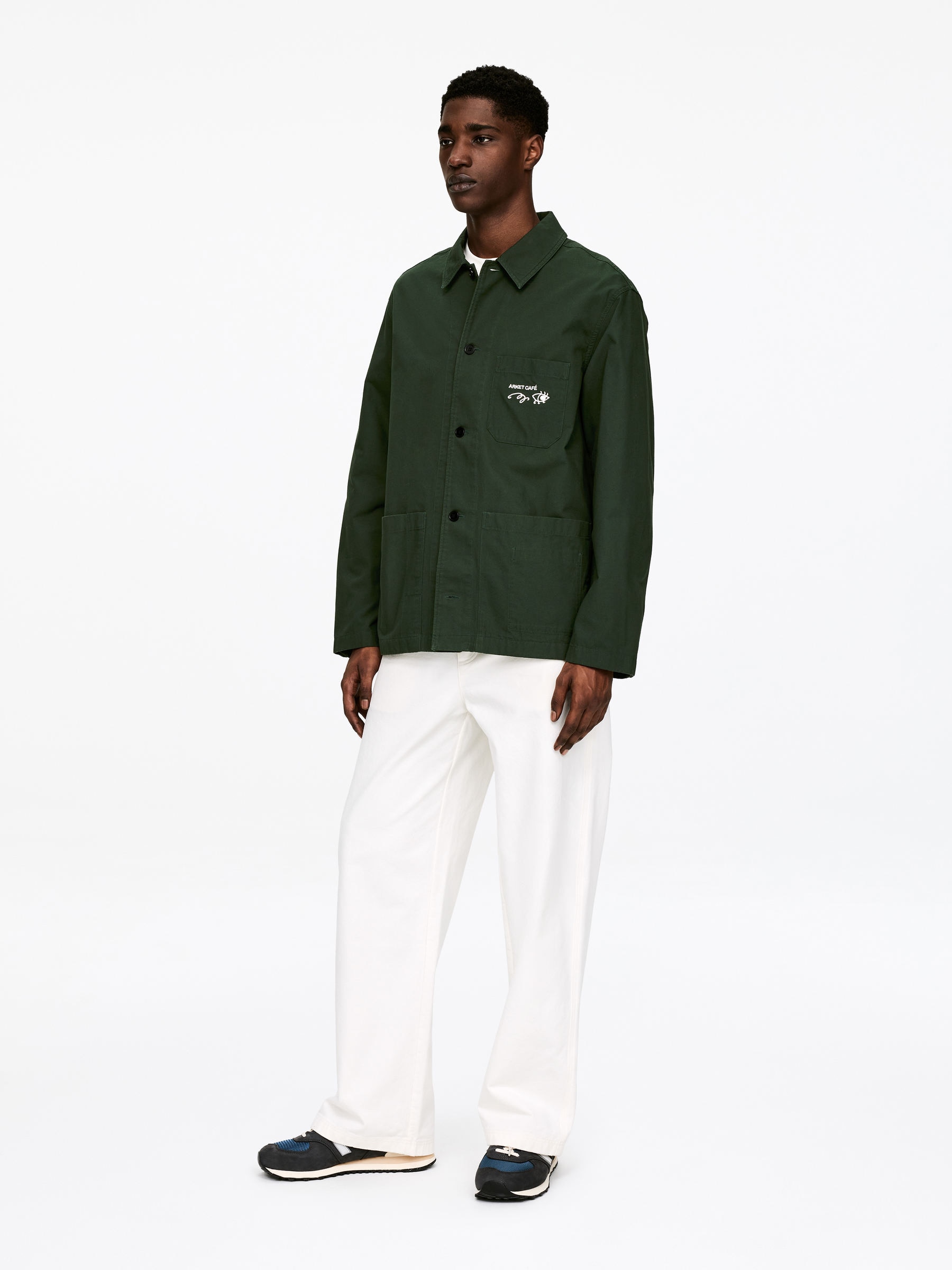 ARKET CAFÉ Cotton Overshirt - Dark Green - Loose fit - Men - StillMedia/Lookbook - 1