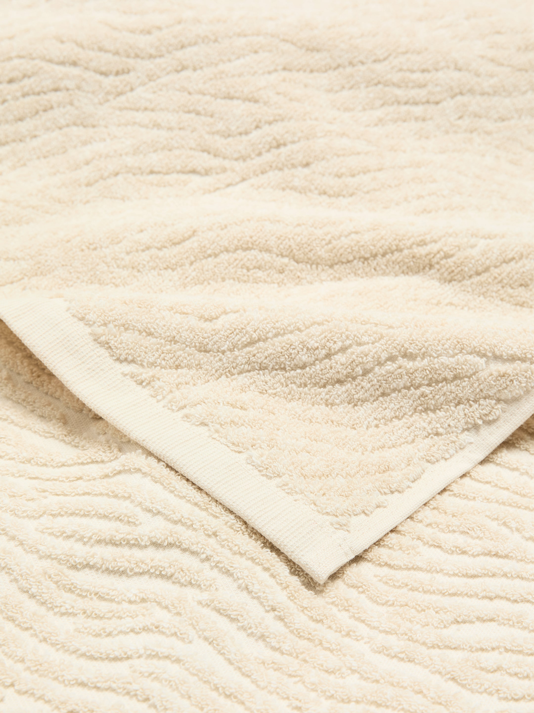 Jacquard-Woven Towel 50x70 cm - Off White - Homeware - StillMedia/DescriptiveDetail - 1