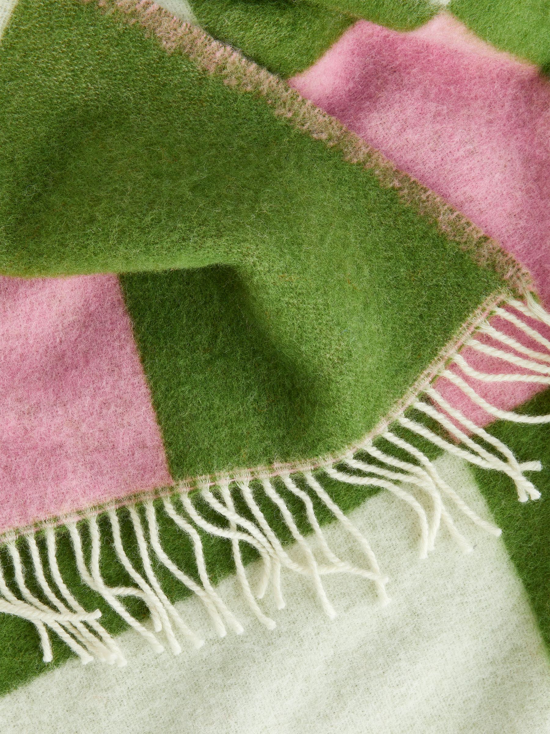 Evelina Kroon Wool Blanket - Green/Check - Homeware - StillMedia/DescriptiveDetail - 1