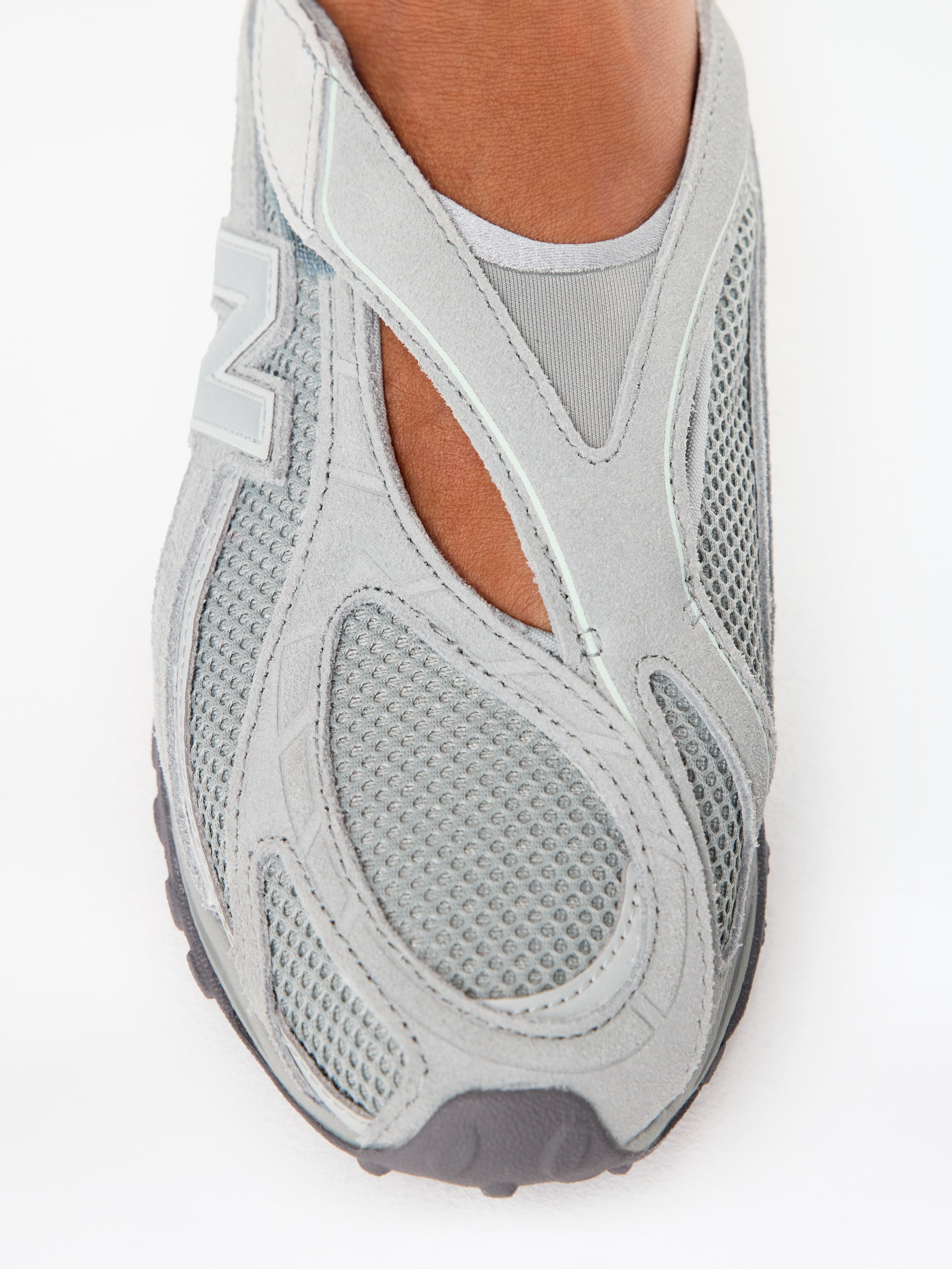 New Balance 204V trainers - Light green - women - StillMedia/Environmental - 1