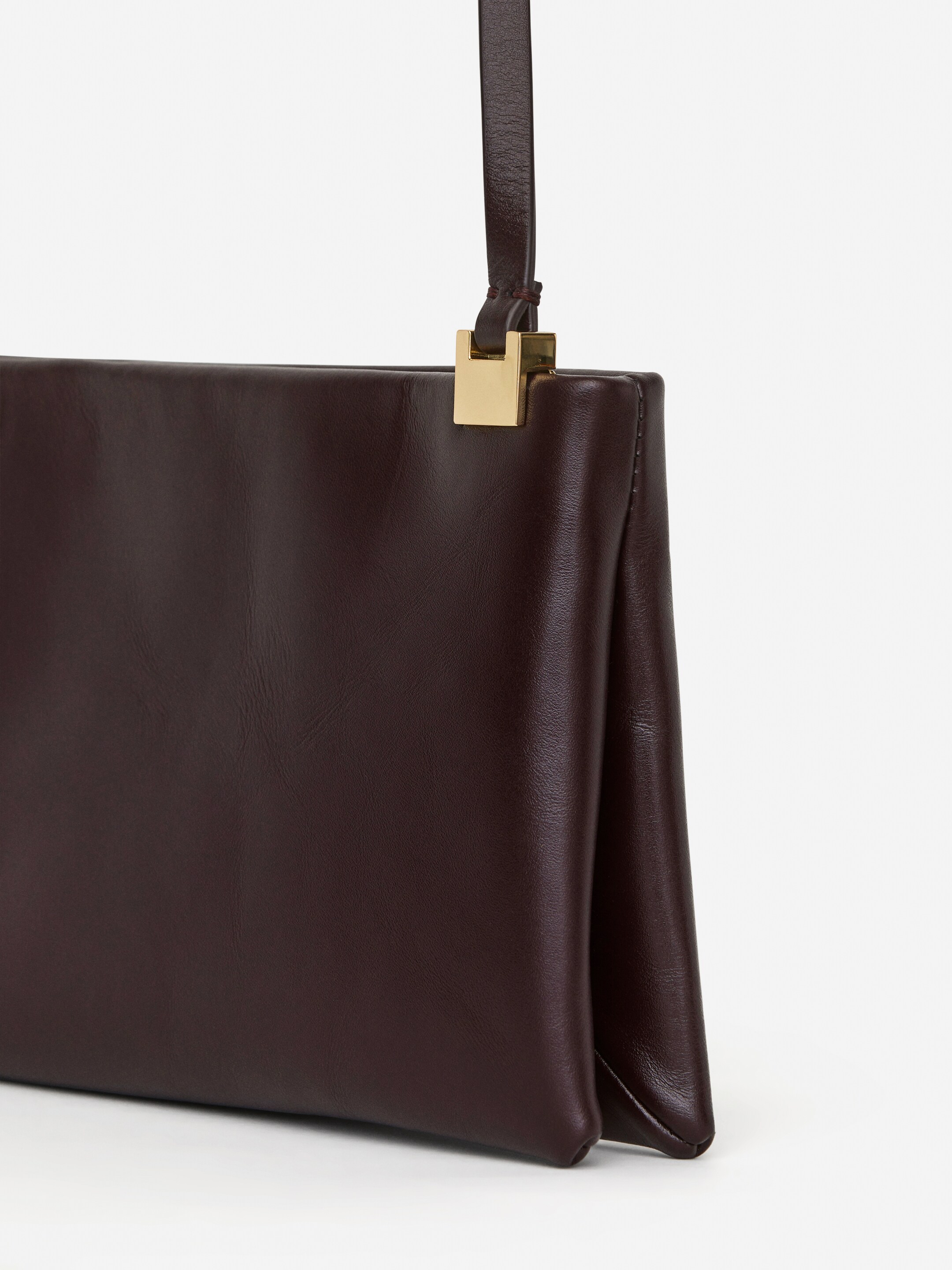 Ver imagen más grande: Bolso bandolera de piel - Rojo oscuro - MUJER | H&M ES 4