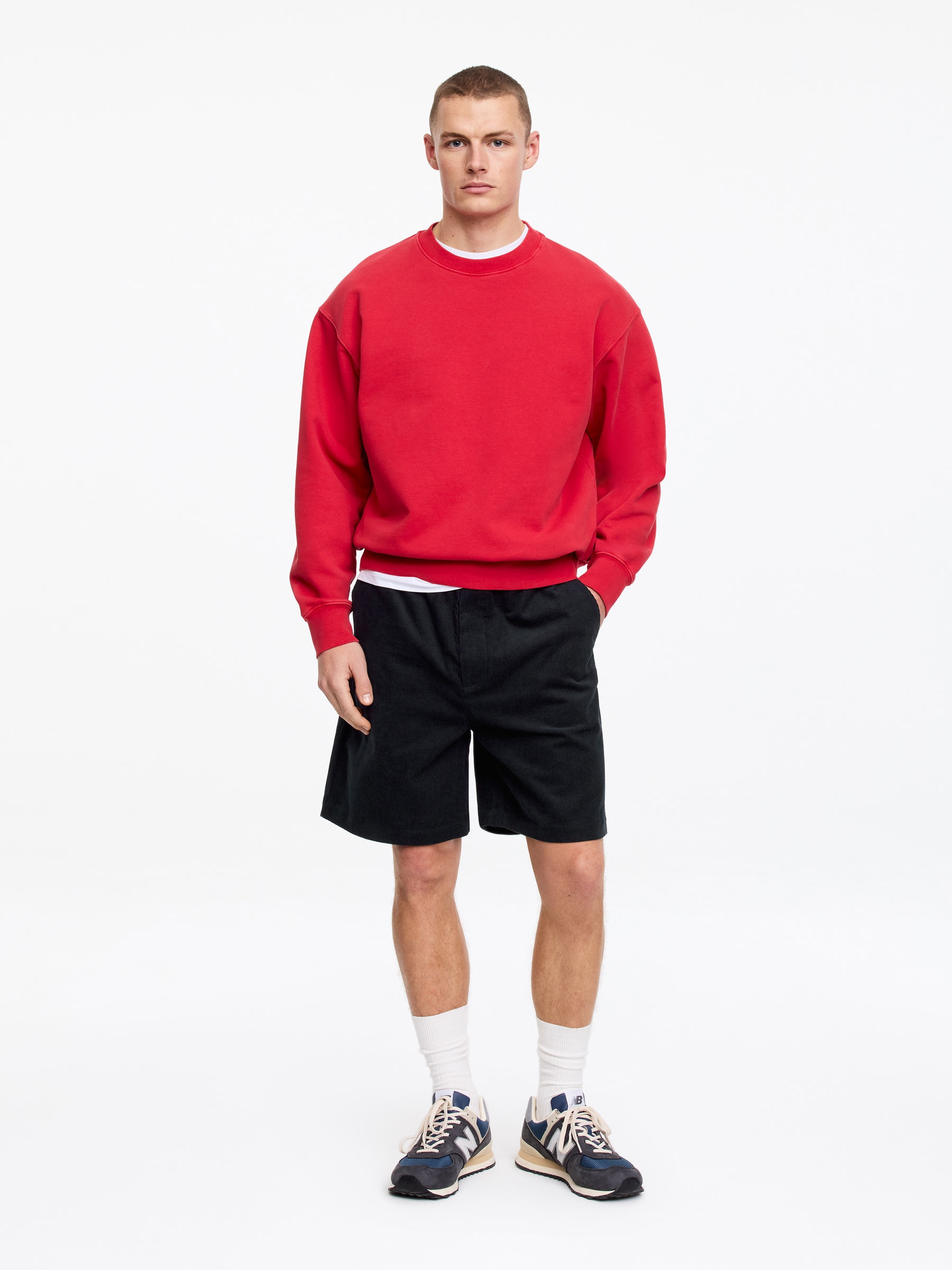 Corduroy Shorts - Dark Blue - Relaxed fit - Men - StillMedia/Lookbook - 4