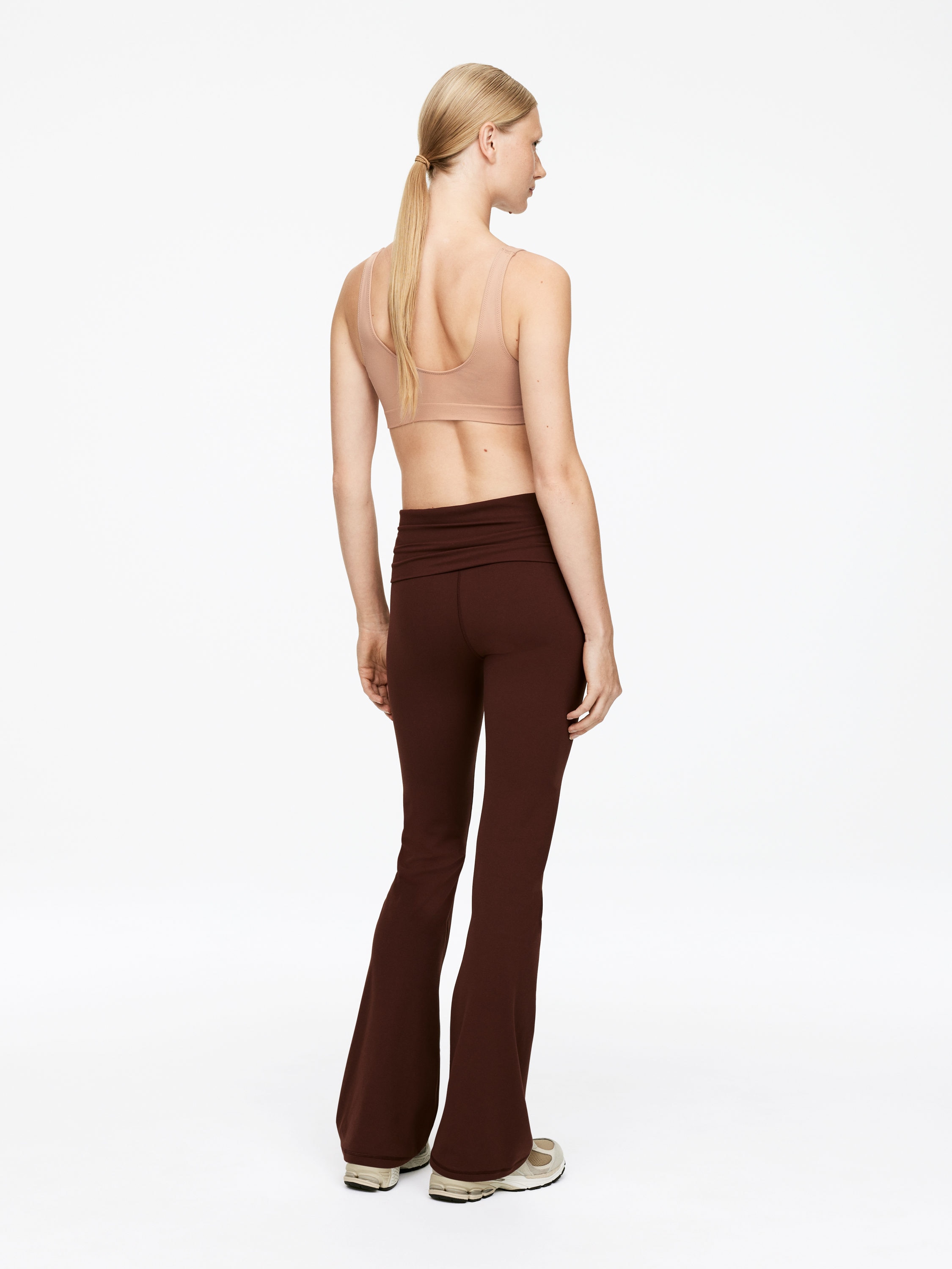 Seamless Top - Beige - Slim fit - Women - StillMedia/Lookbook - 4