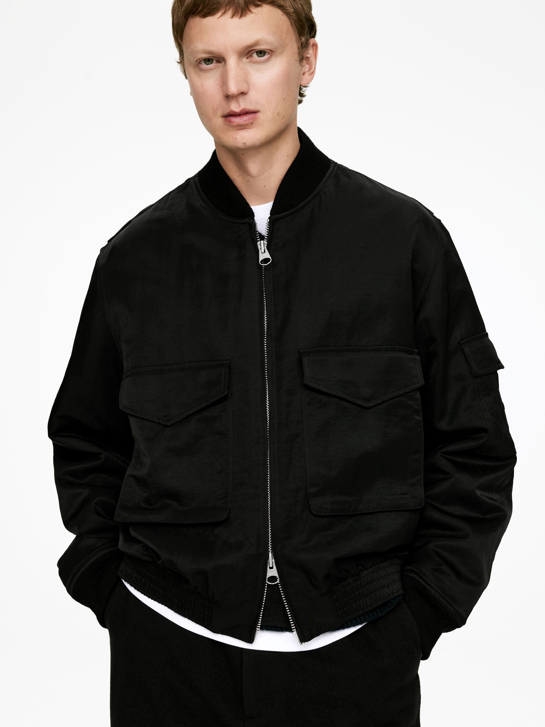 Light-Padded Nylon Jacket - Black - Loose fit - Men - StillMedia/Lookbook - 7