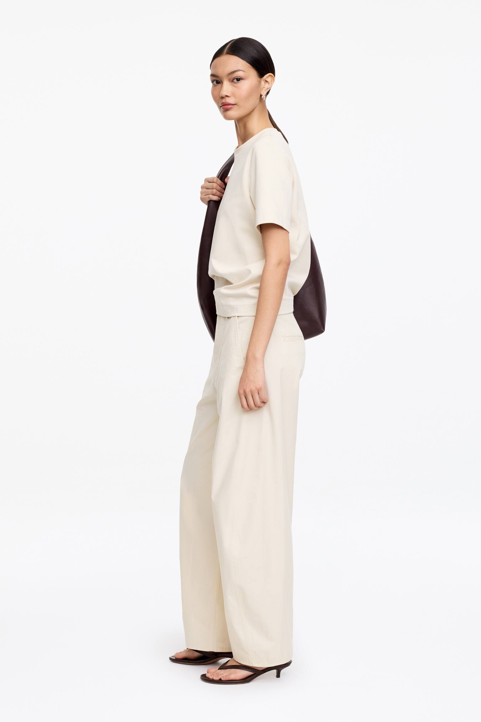 Spodnie z nogawkami typu barrel - Złamana biel/Beżowy/Czarny - 5