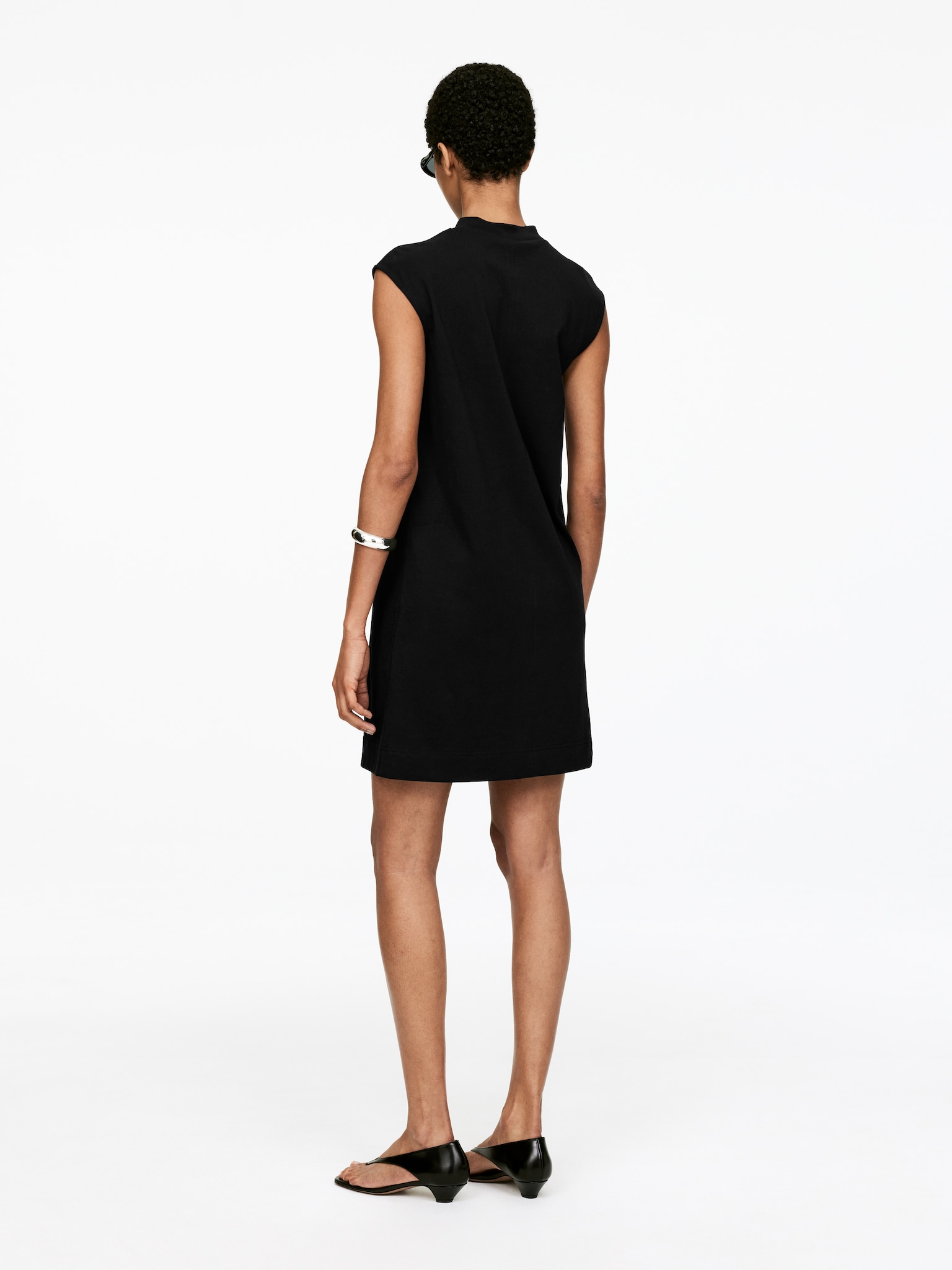 Robe courte à mancherons - Noir/Rouille - 4