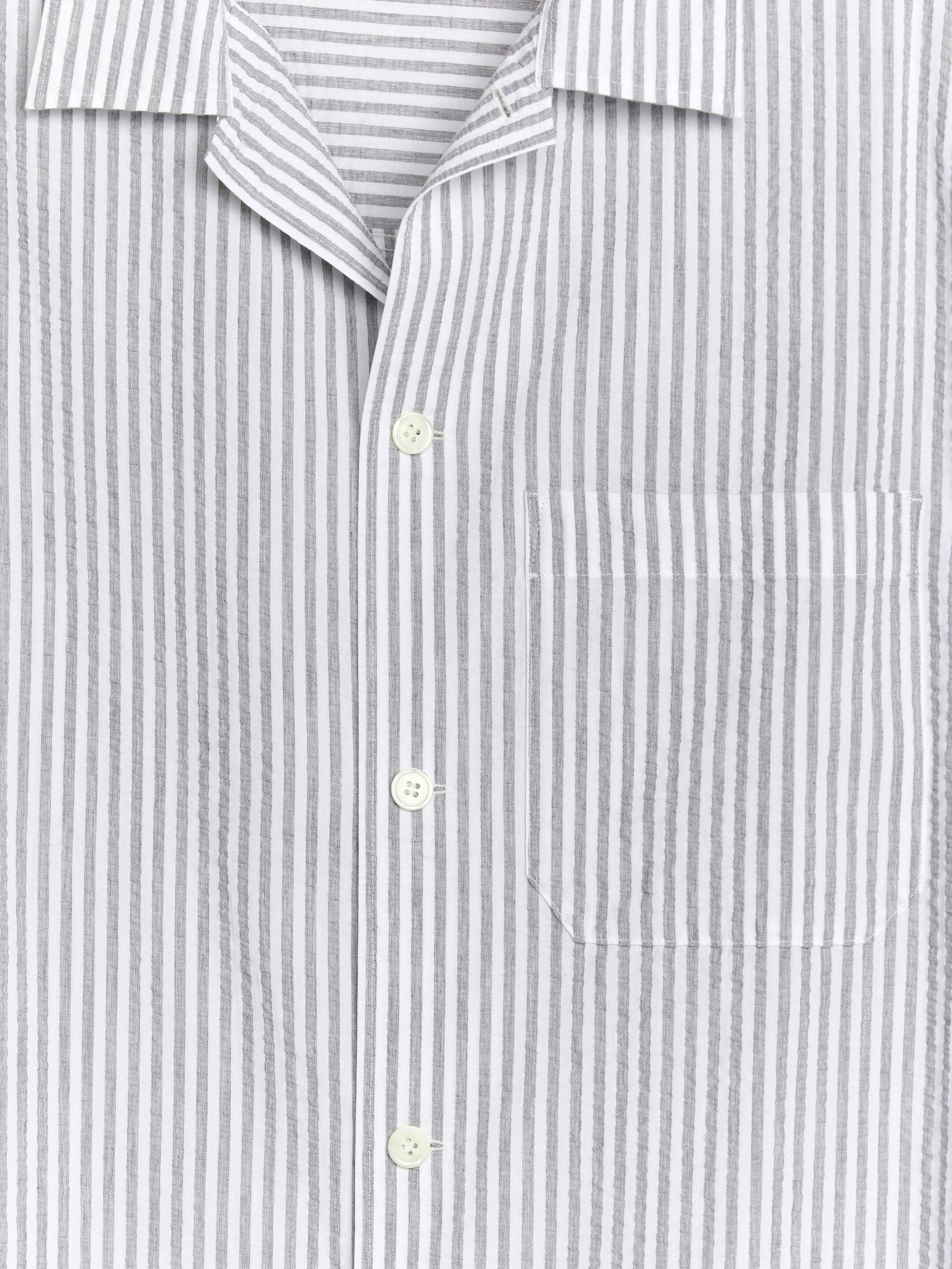 View larger image: Relaxed Seersucker Shirt - Grey/White - Men | H&M GB 2