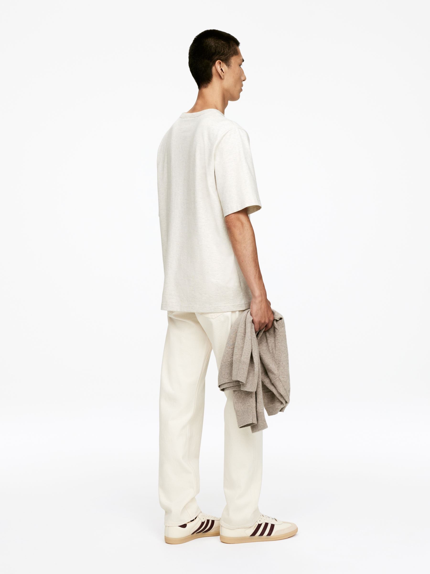 270 GSM Oversized T-Shirt - Oat - Relaxed fit - Men - StillMedia/Lookbook - 9