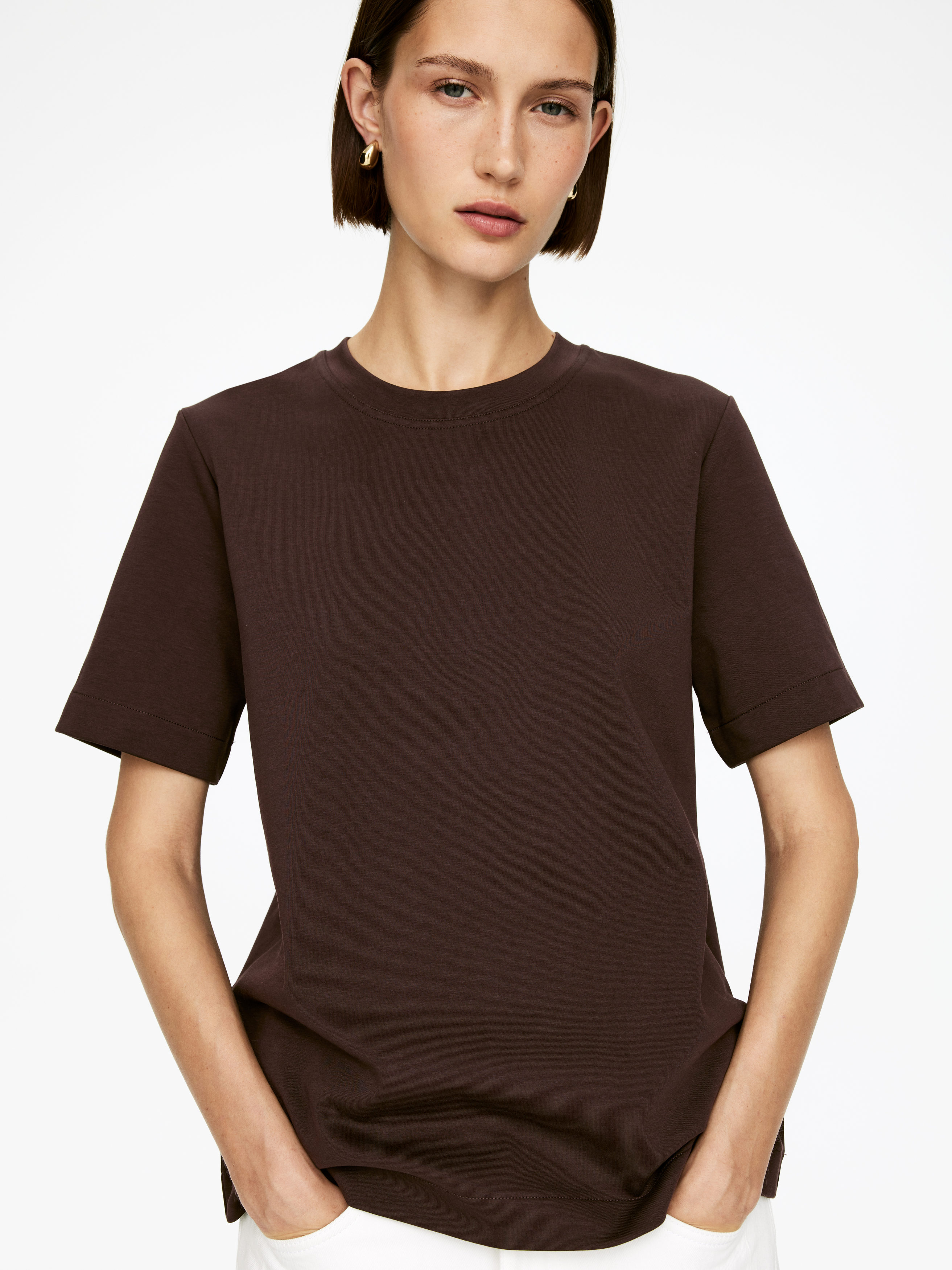 PEARL Heavyweight T-Shirt - Dark Brown - Regular fit - Women - StillMedia/Lookbook - 3