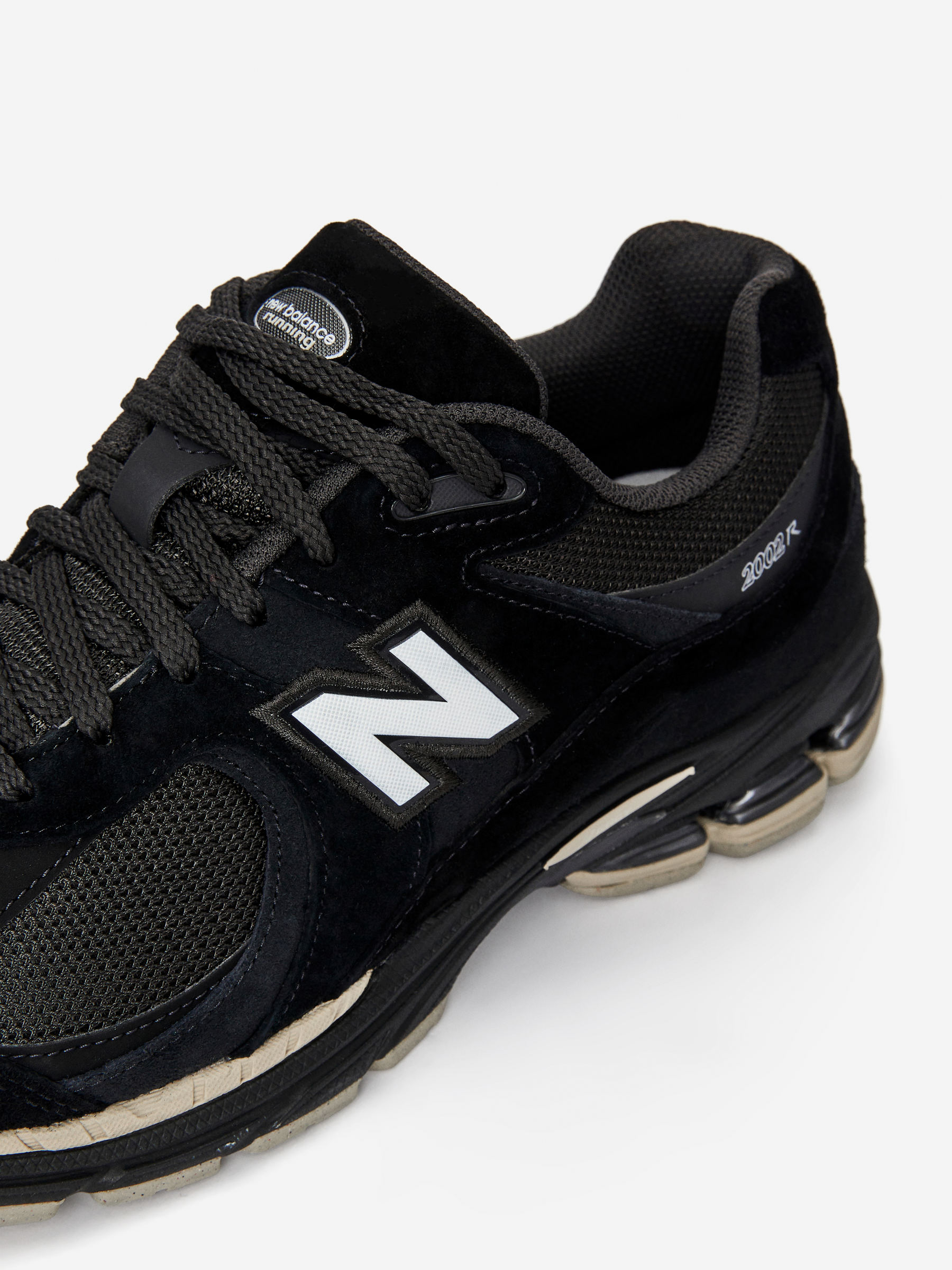 New Balance 2002R Trainers - Black - Men - StillMedia/DescriptiveDetail - 5