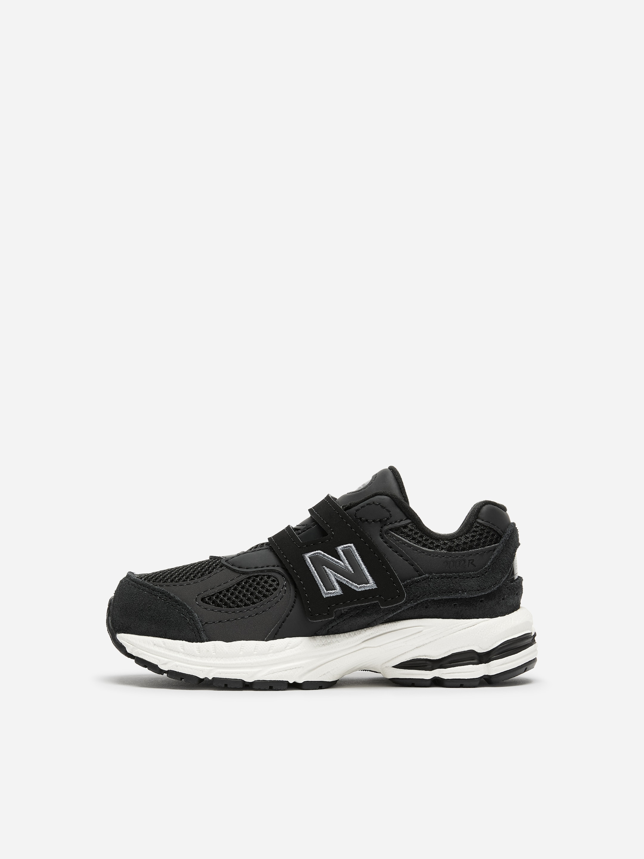 New Balance 2002 Infant Trainers - Black - Children - StillMedia/DescriptiveStillLife - 2