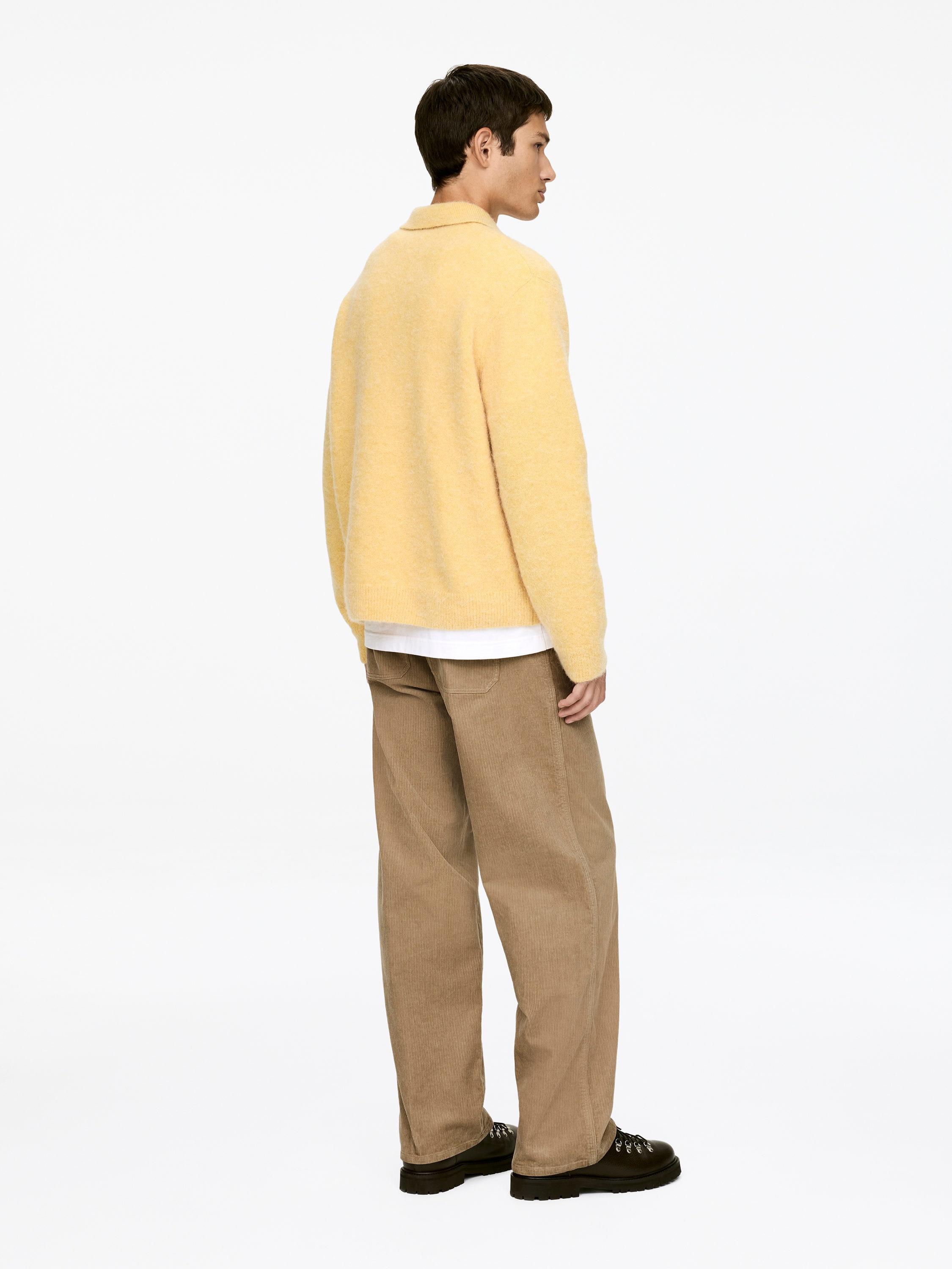 Relaxed Corduroy Trousers - Beige - Relaxed fit - Men - StillMedia/Lookbook - 4