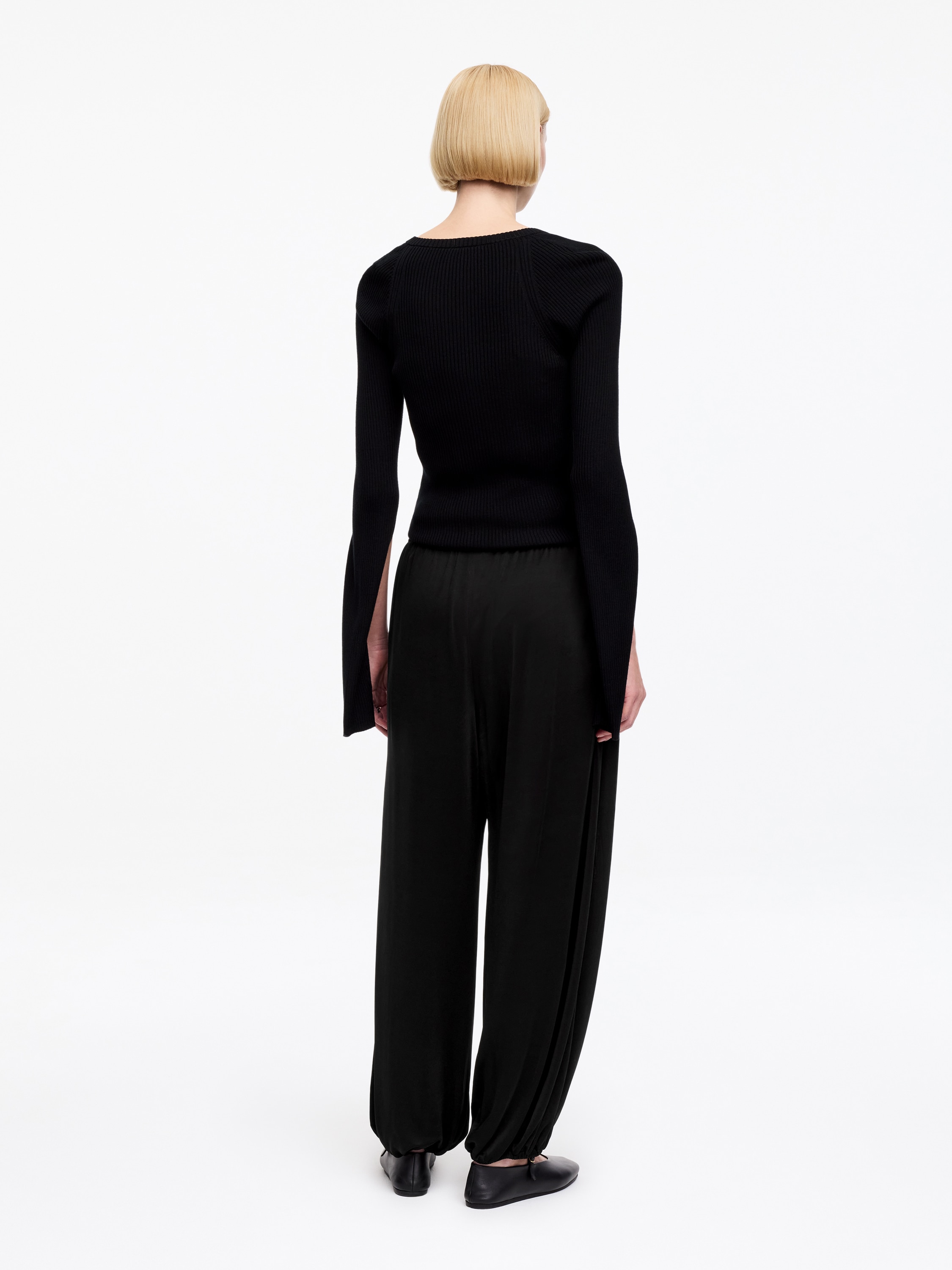 Balloon Trousers – Black – Women – ARKET WW