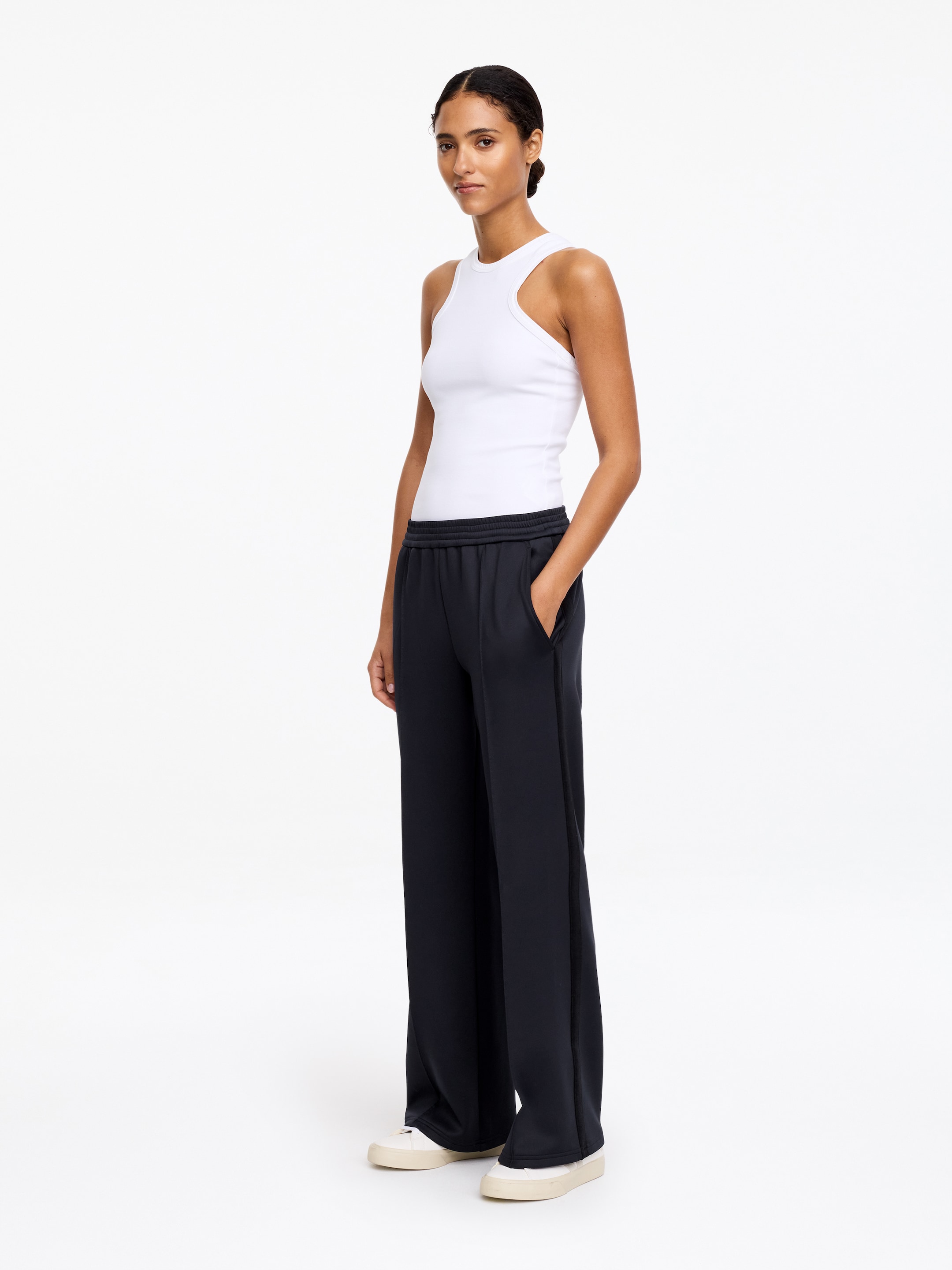 Pintuck Tracksuit Bottoms - Dark Blue - Regular fit - Women - StillMedia/Lookbook - 3