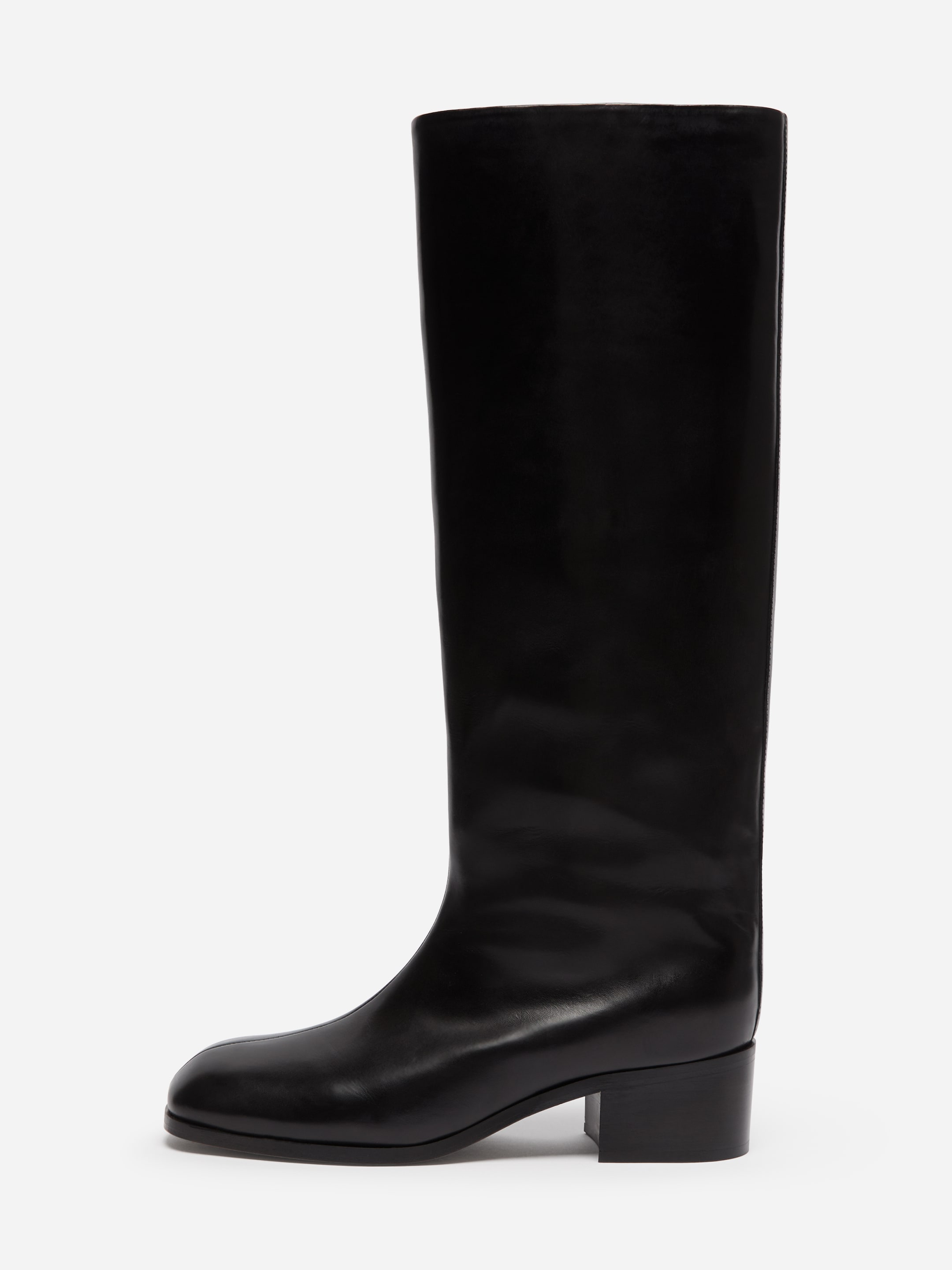Knee-high Leather Boots - Black - women - StillMedia/DescriptiveStillLife - 4