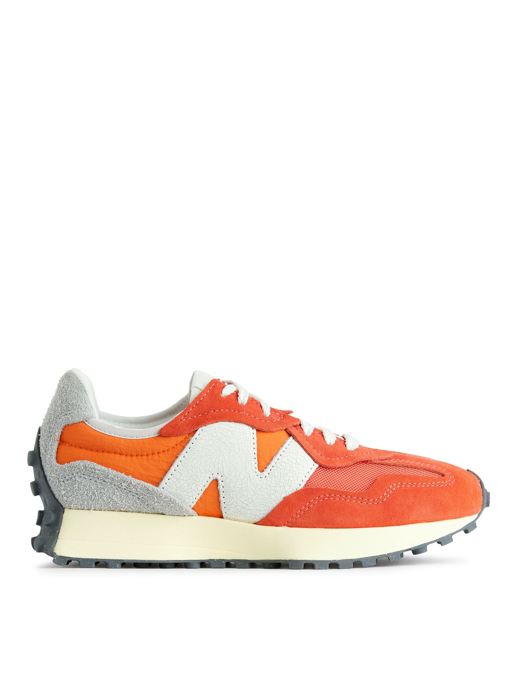 Apple - kelton NEW BALANCE 327 Sneaker Men/Adult shoe size Men 11.5