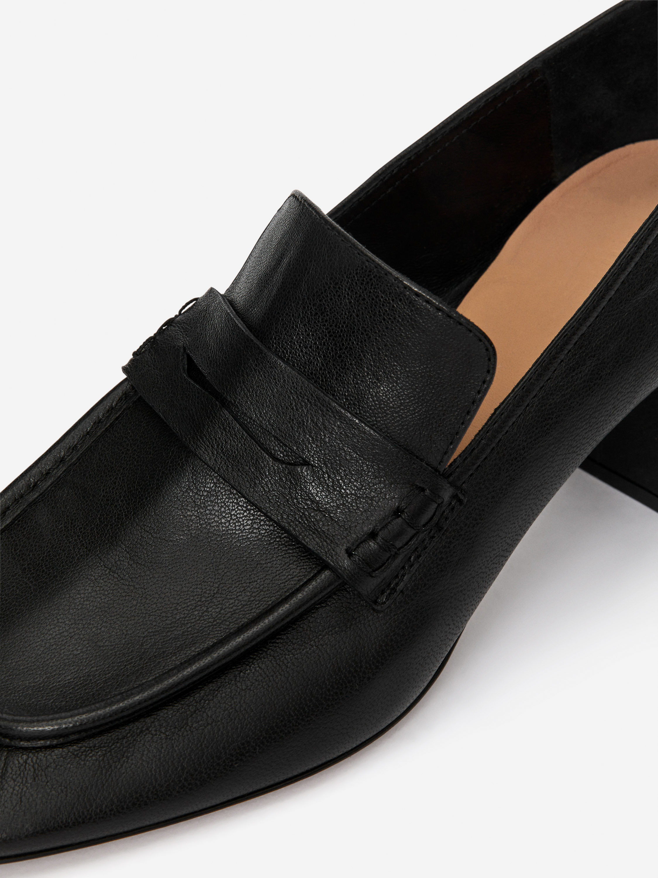 Heeled Leather Loafers - Black - Women - StillMedia/DescriptiveDetail - 6