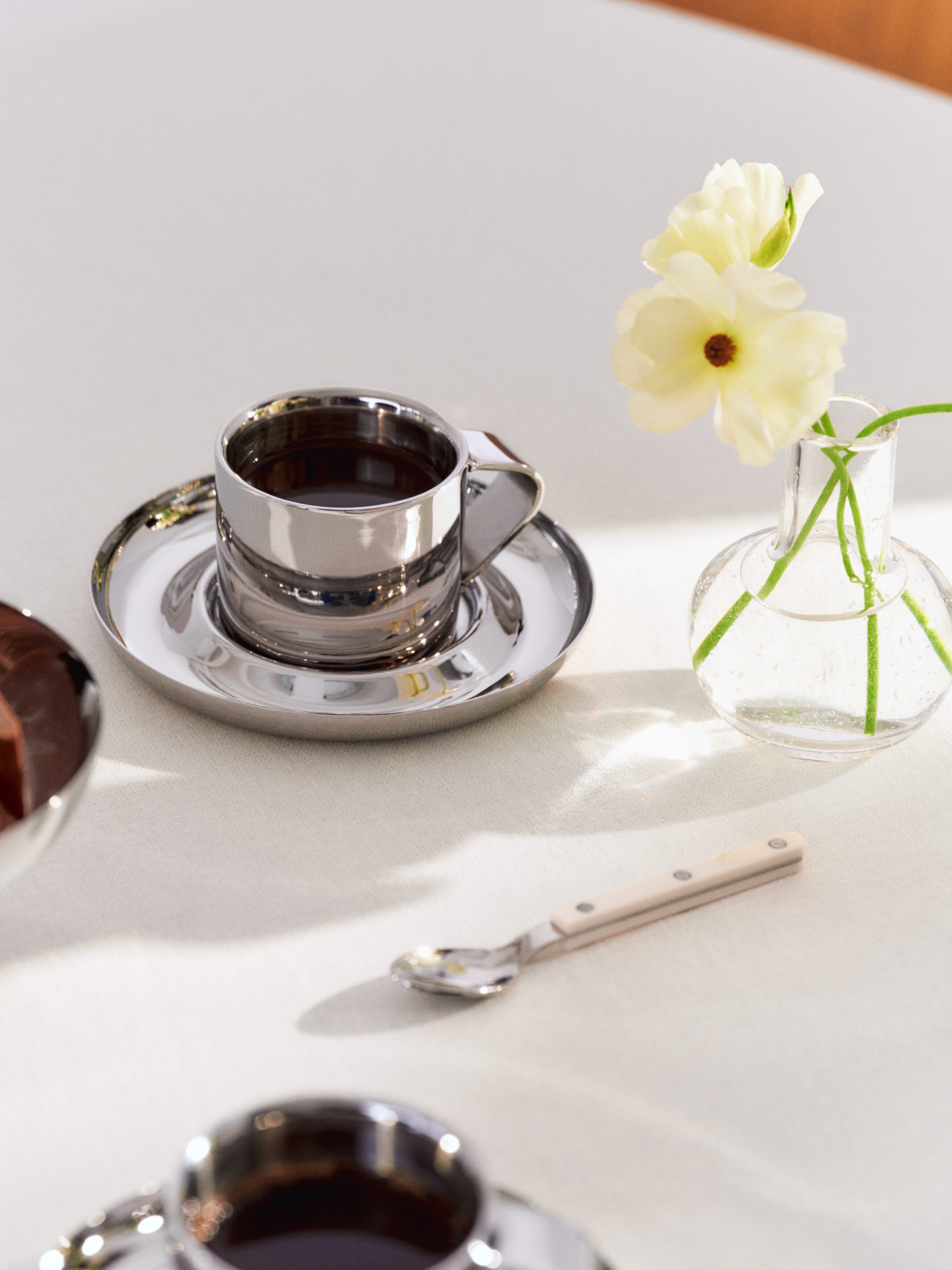 Espressokuppi ruostumatonta terästä