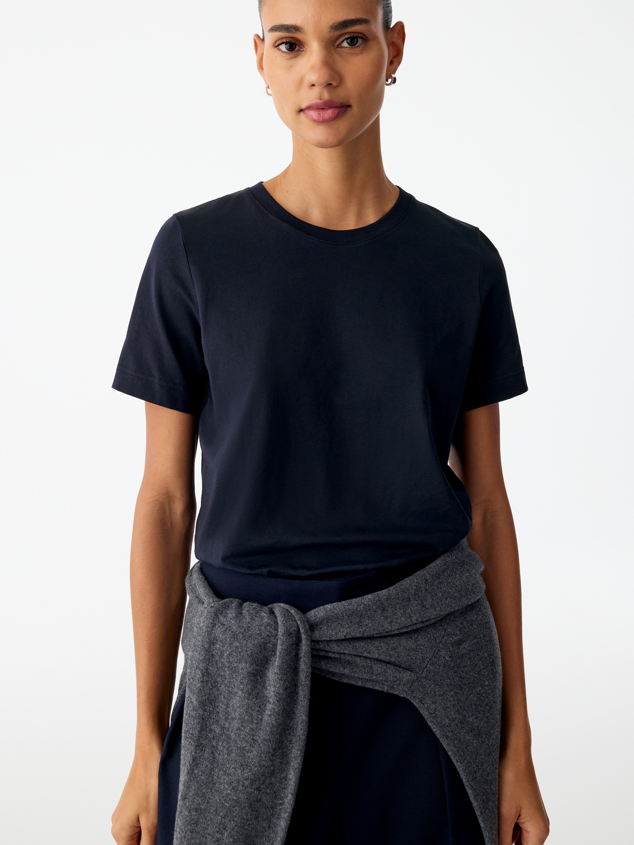 Signature Short-Sleeve T-Shirt - Dark Blue - Regular fit - women - StillMedia/Lookbook - 14