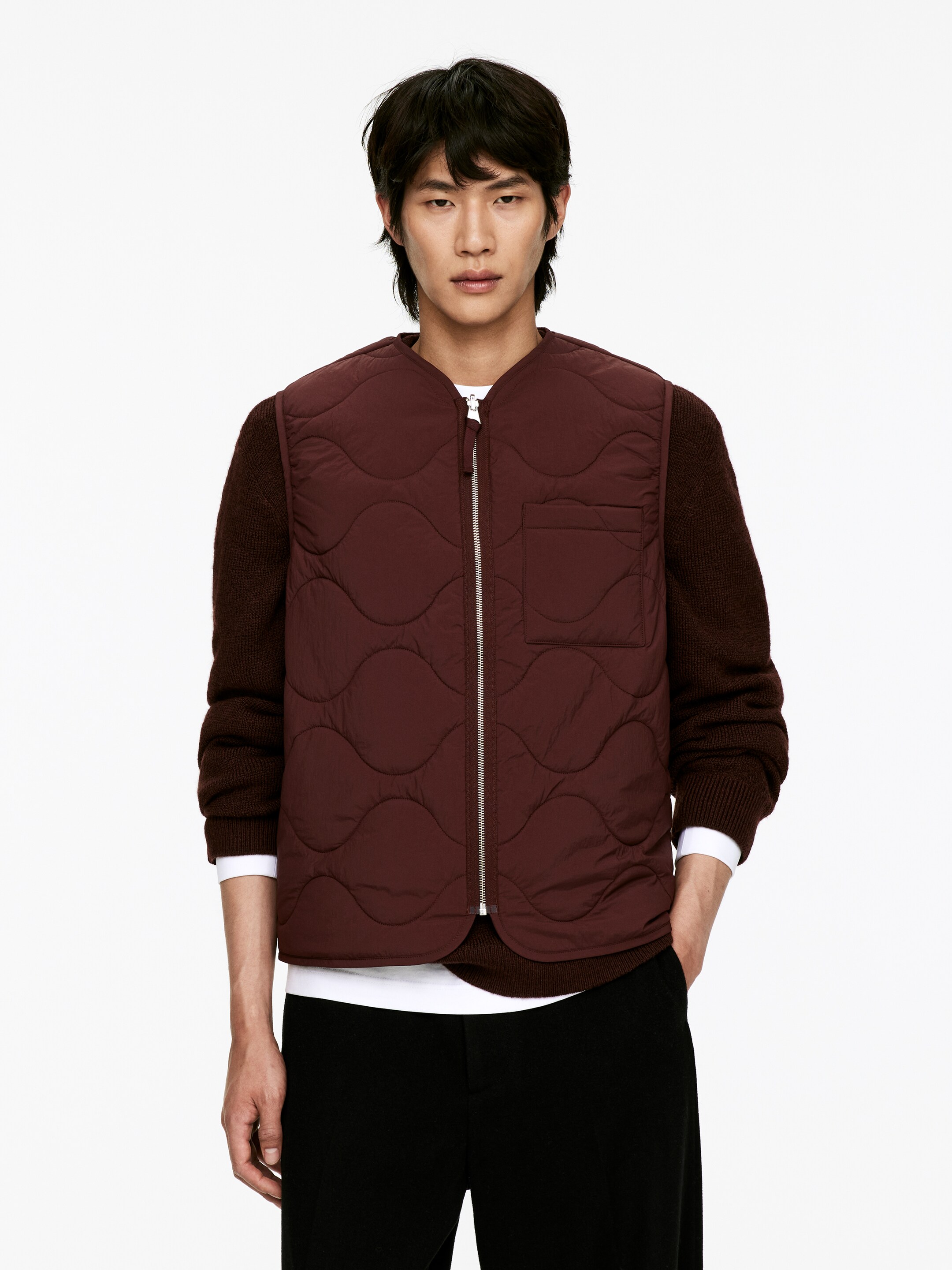 Grotere afbeelding bekijken: 2-in-1 doorgestikte bodywarmer - Roodbruin - HEREN | H&M NL 4