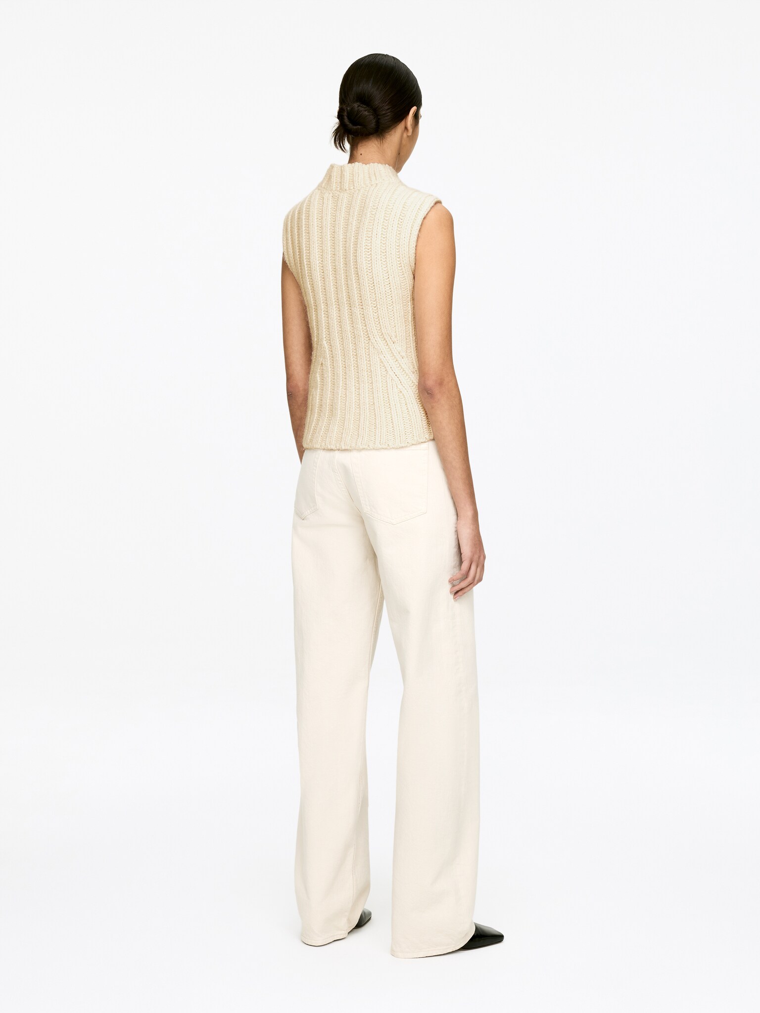 Rib-Knitted Vest - Off White - 6